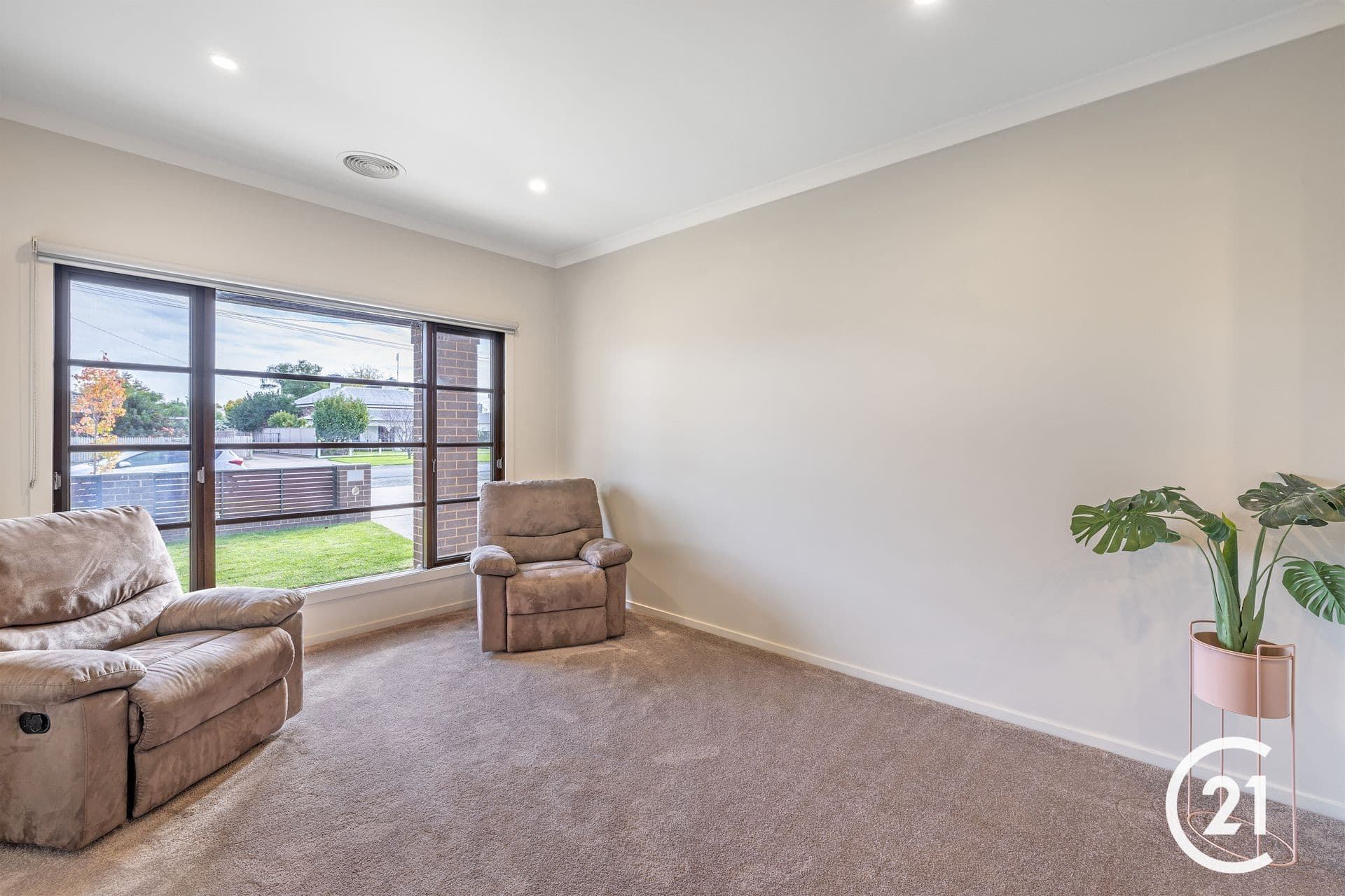 74 Mitchell Street, Echuca, VIC, 3564, Echuca - Thumbnail 5