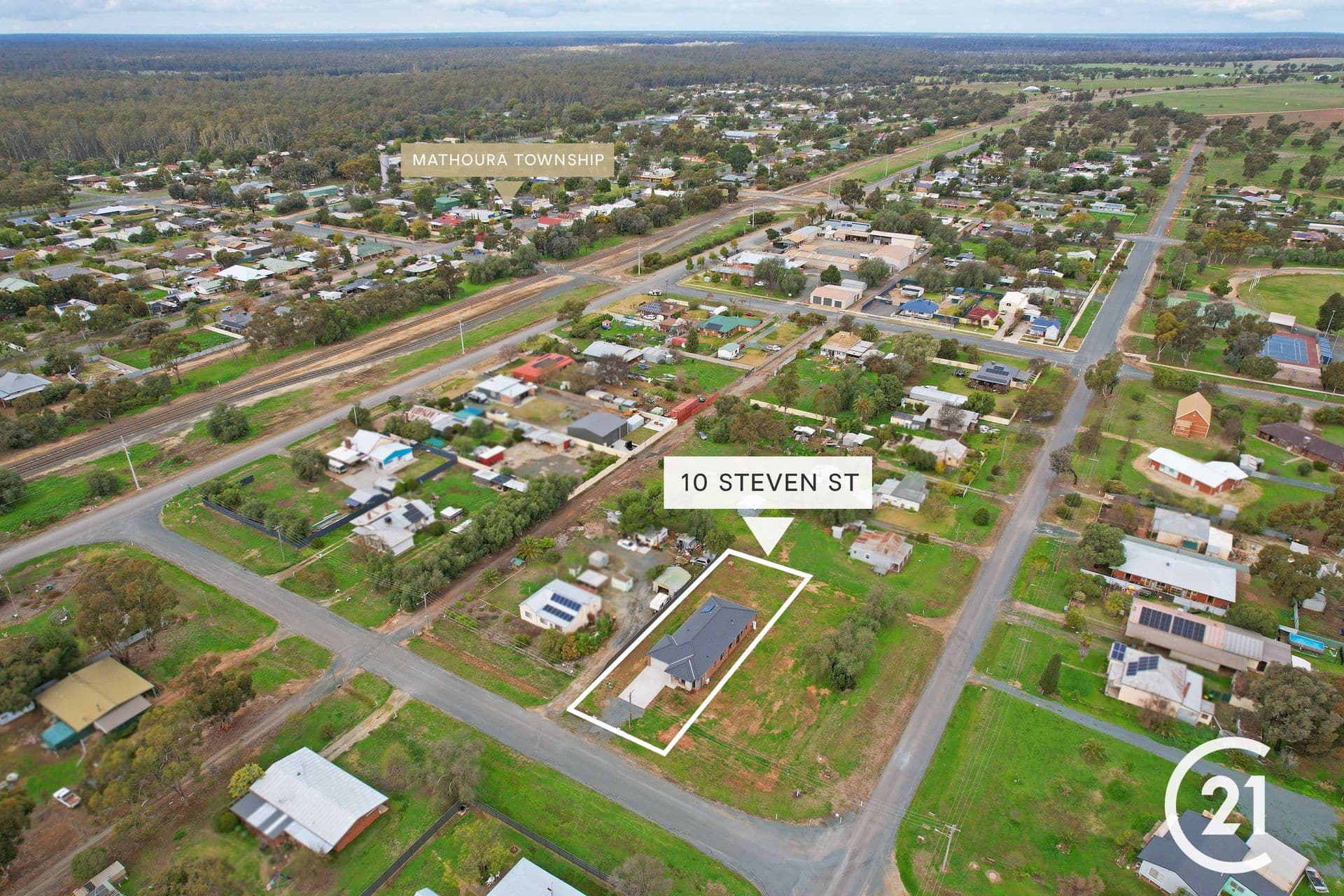 10 Steven Street, Mathoura, NSW, 2710, Mathoura - Thumbnail 2