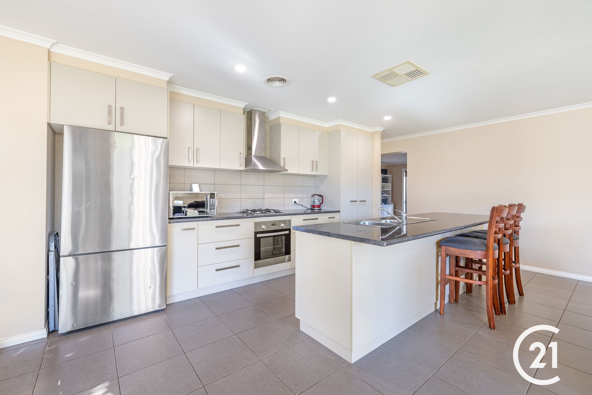 1 Struve Court, Echuca, VIC, 3564, Echuca - Thumbnail 3