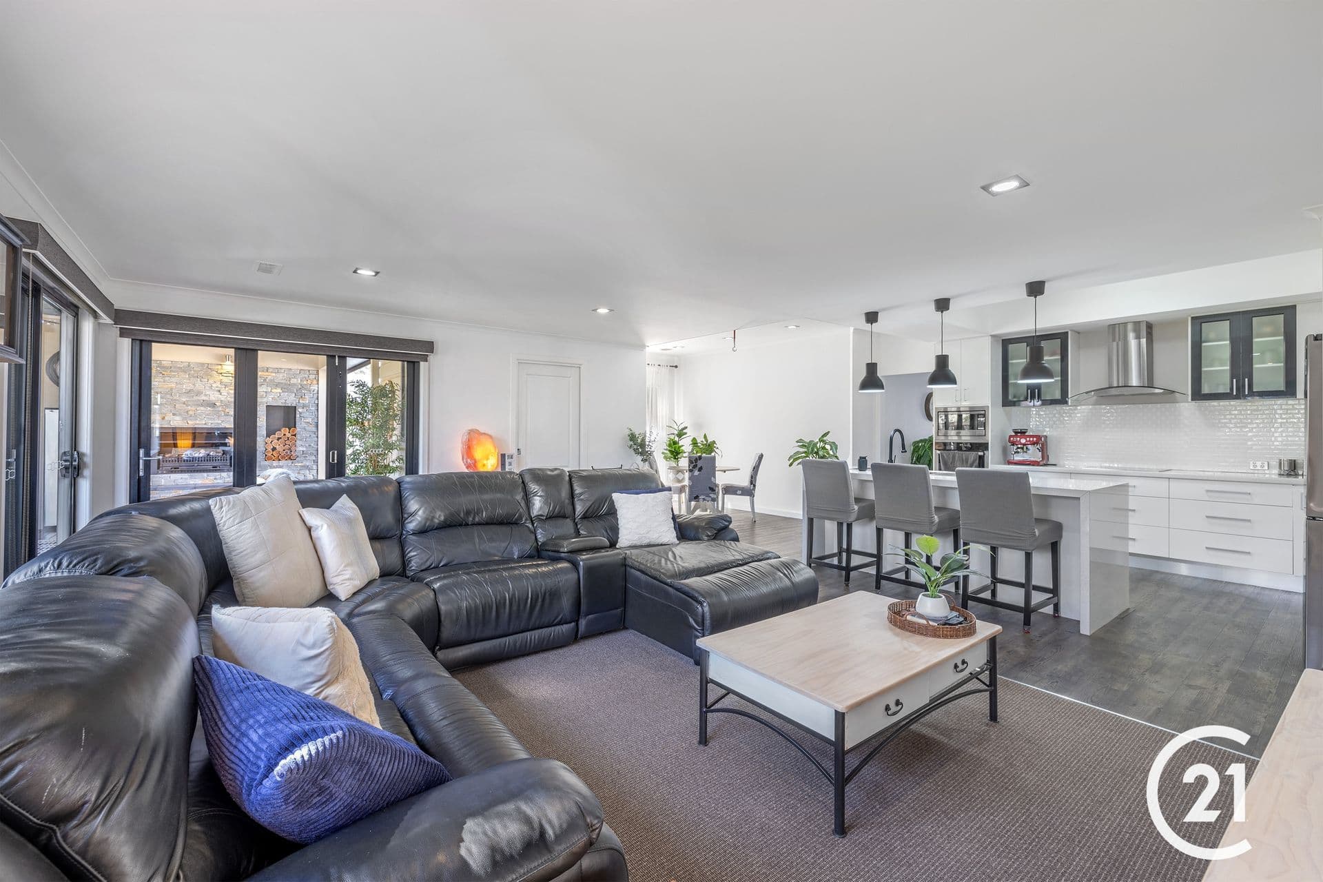 10 Waratah Grove, Echuca, VIC, 3564, Echuca - Thumbnail 2