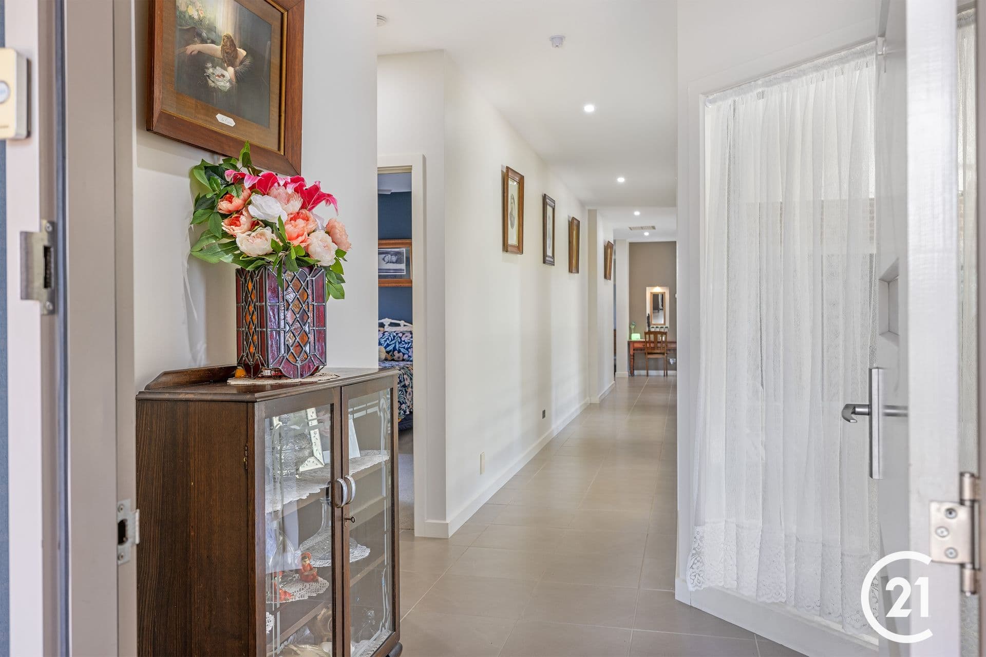 13 Victoria Place, Echuca, VIC, 3564, Echuca - Thumbnail 2