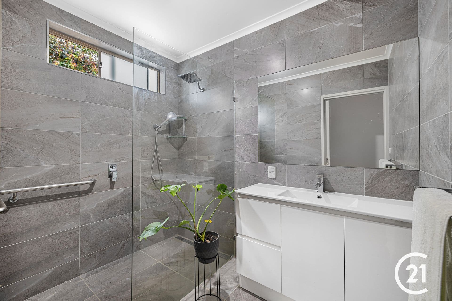 27 Hopwood Street, Echuca, VIC, 3564, Echuca - Thumbnail 5