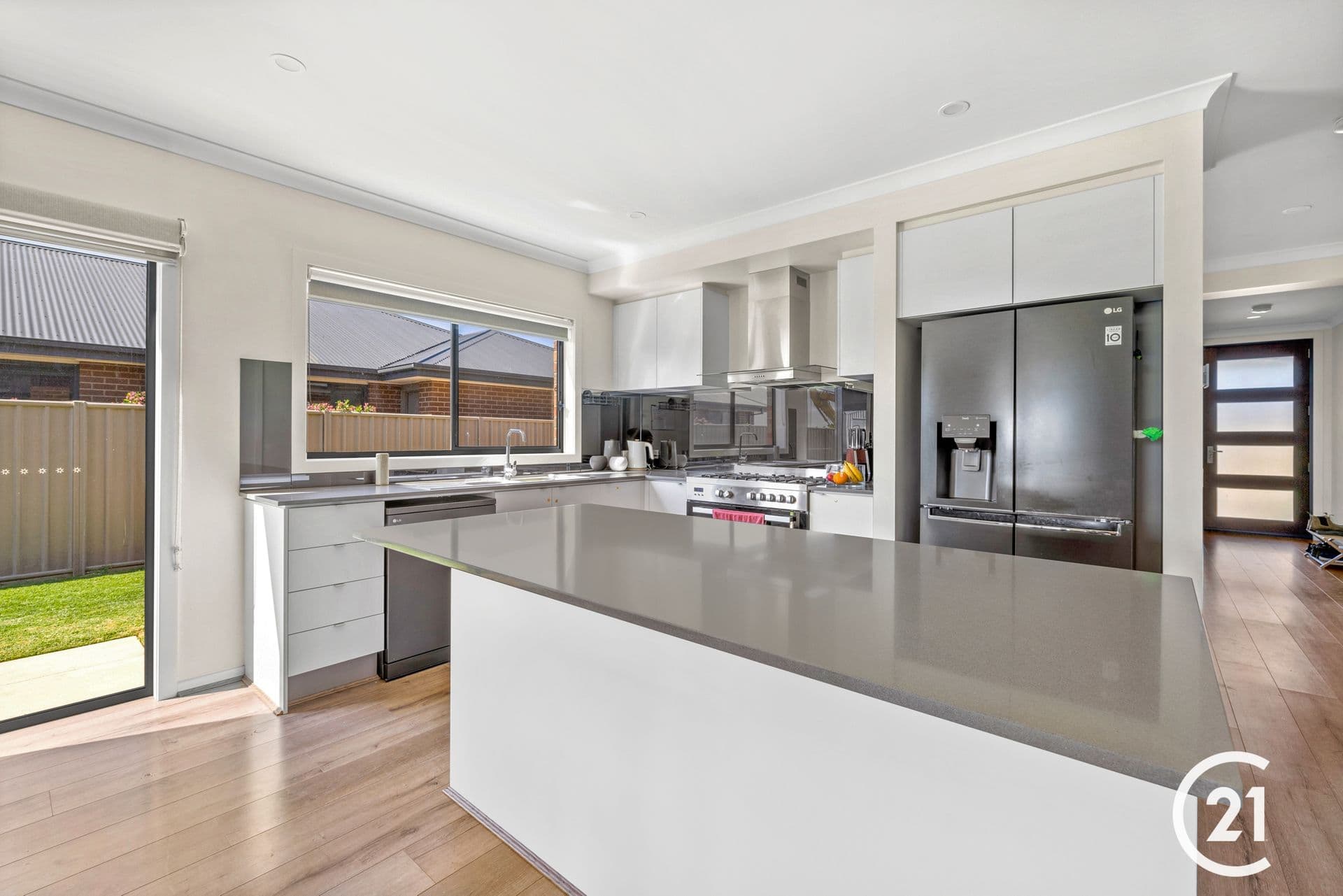 50 Magnolia Drive, Echuca, VIC, 3564, Echuca - Thumbnail 2