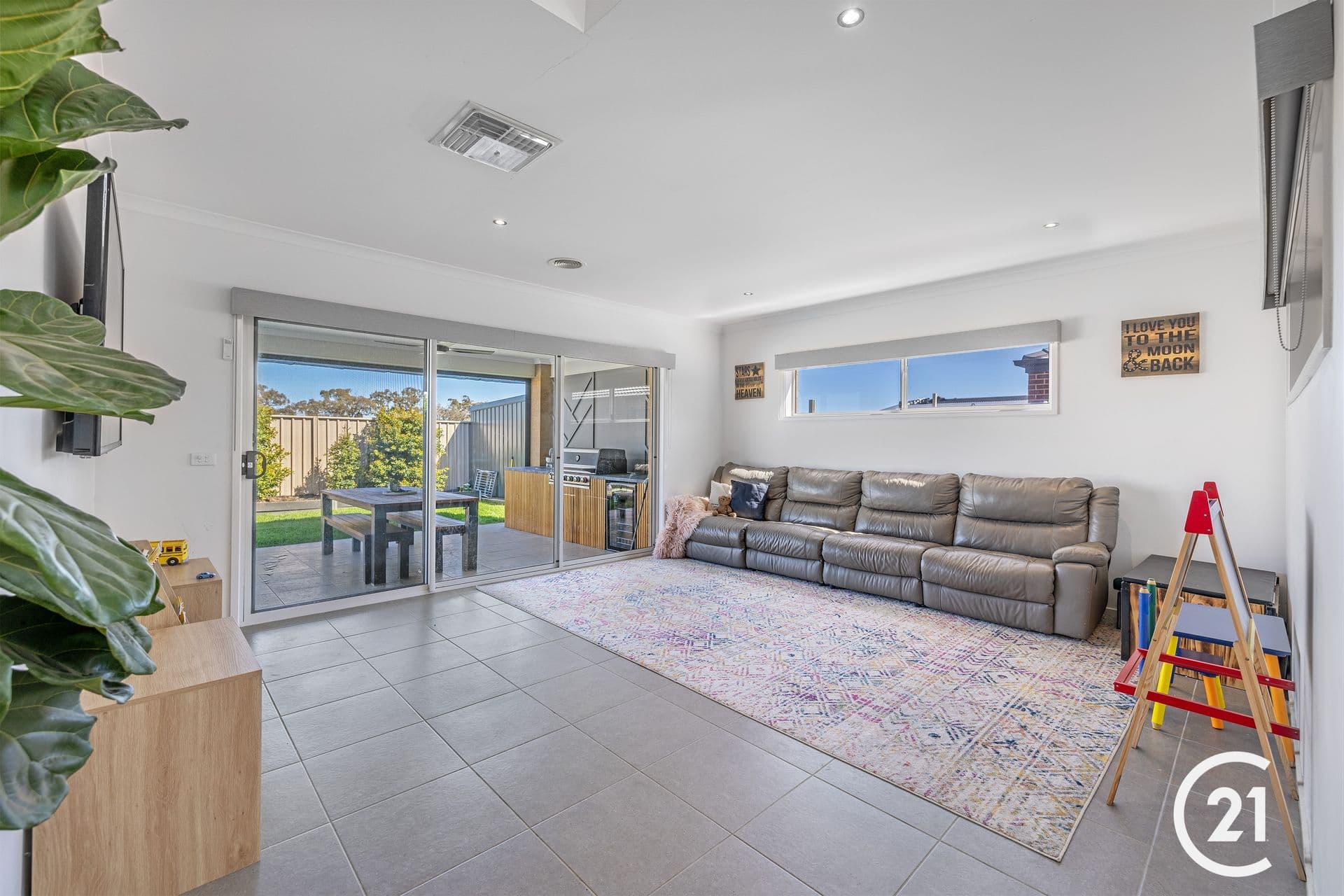 37 Cleary Street, Echuca, VIC, 3564, Echuca - Thumbnail 5