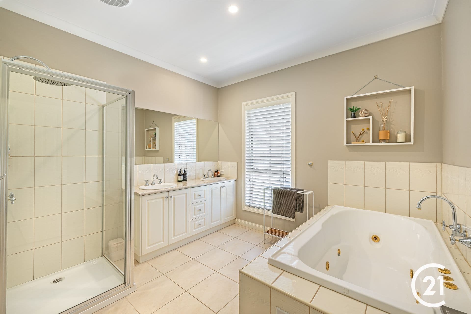 9 Kingfisher Drive West, Moama, NSW, 2731, Moama - Thumbnail 8