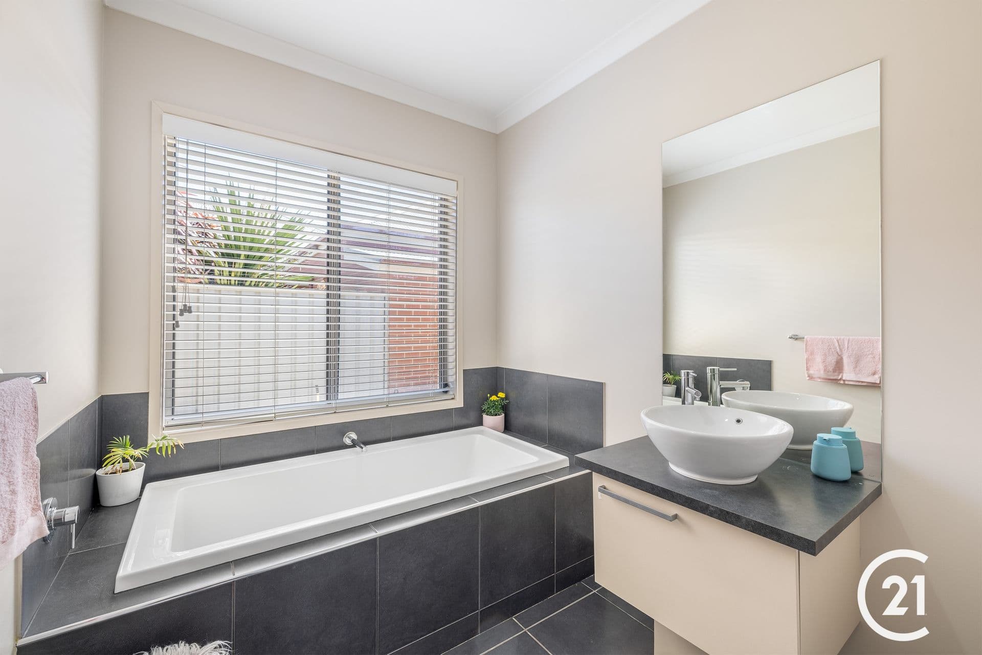 11 Park Avenue, Echuca, VIC, 3564, Echuca - Thumbnail 8
