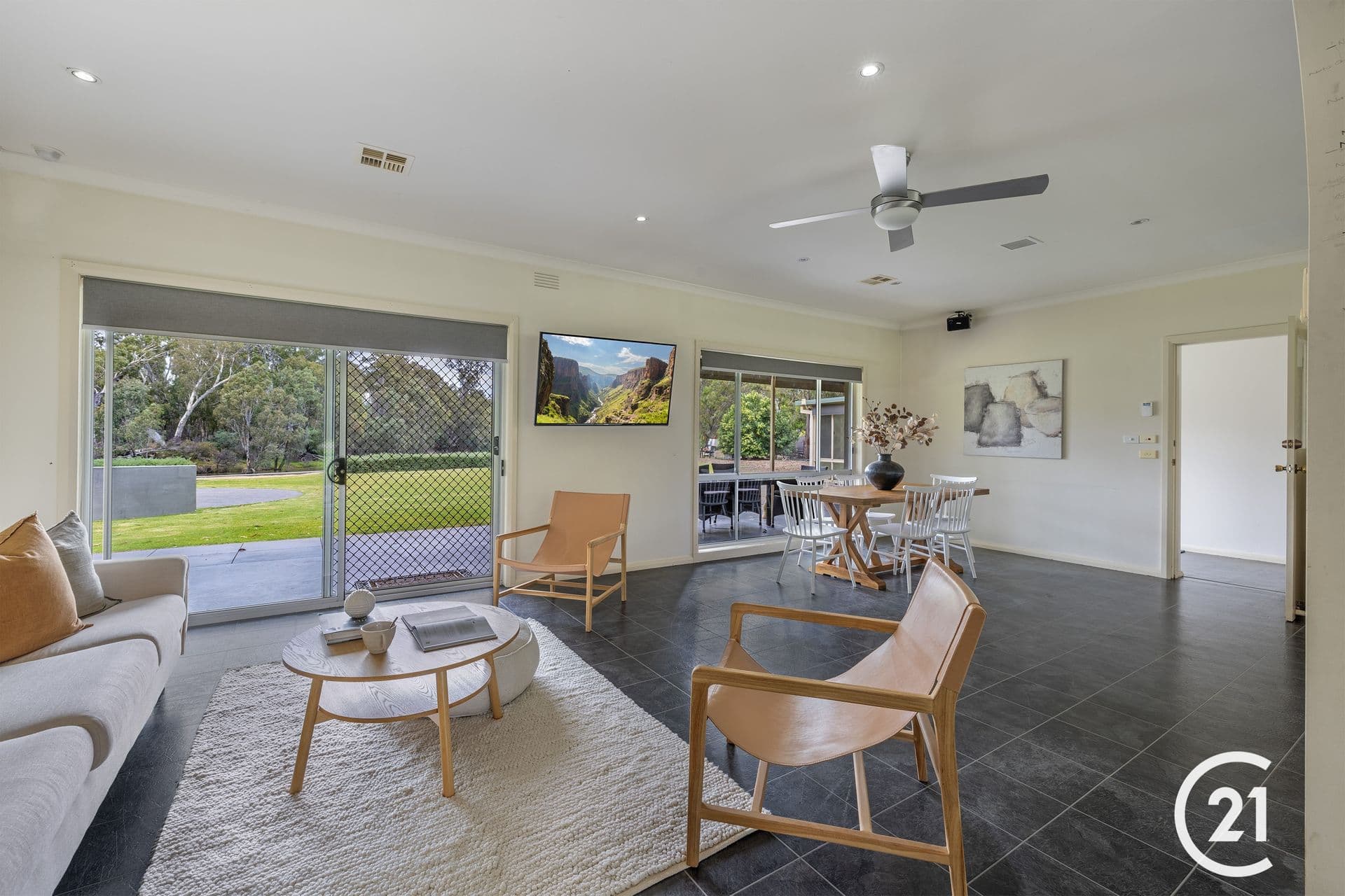 91 Perricoota Road, Moama, NSW, 2731, Moama - Thumbnail 7