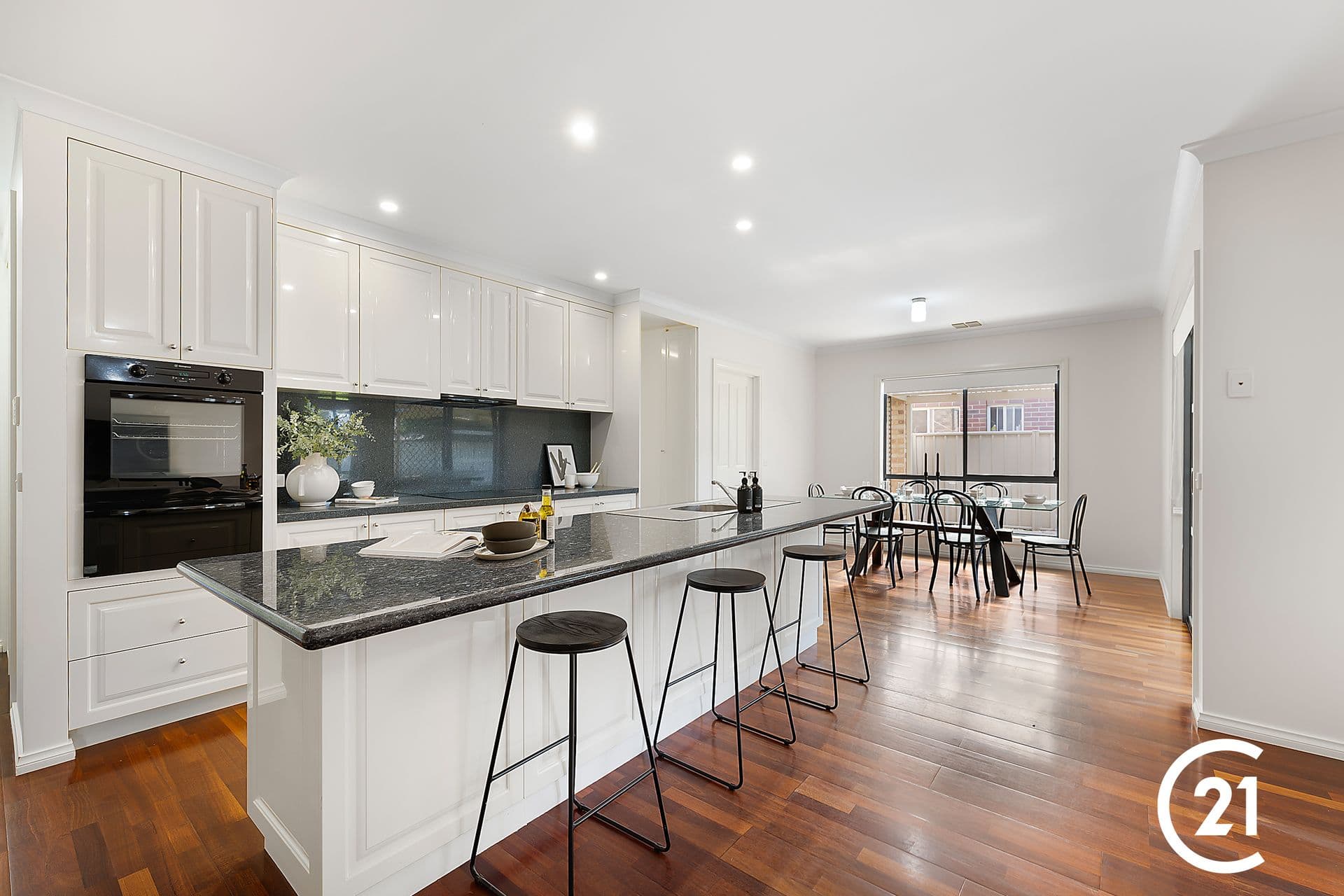 5 Wearne Road, Echuca, VIC, 3564, Echuca - Thumbnail 2