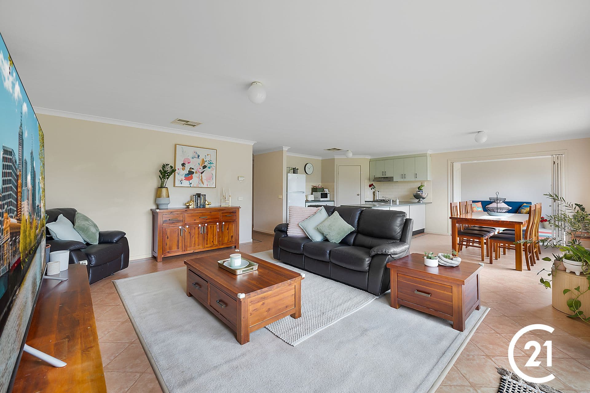 61 Woodlands Circuit, Echuca, VIC, 3564, Echuca - Thumbnail 2