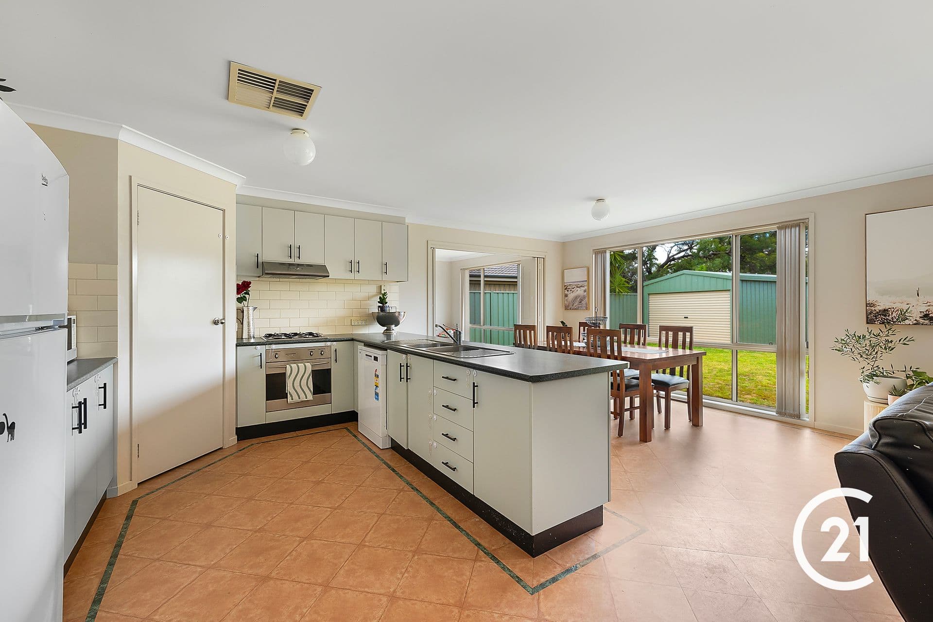 61 Woodlands Circuit, Echuca, VIC, 3564, Echuca - Thumbnail 6