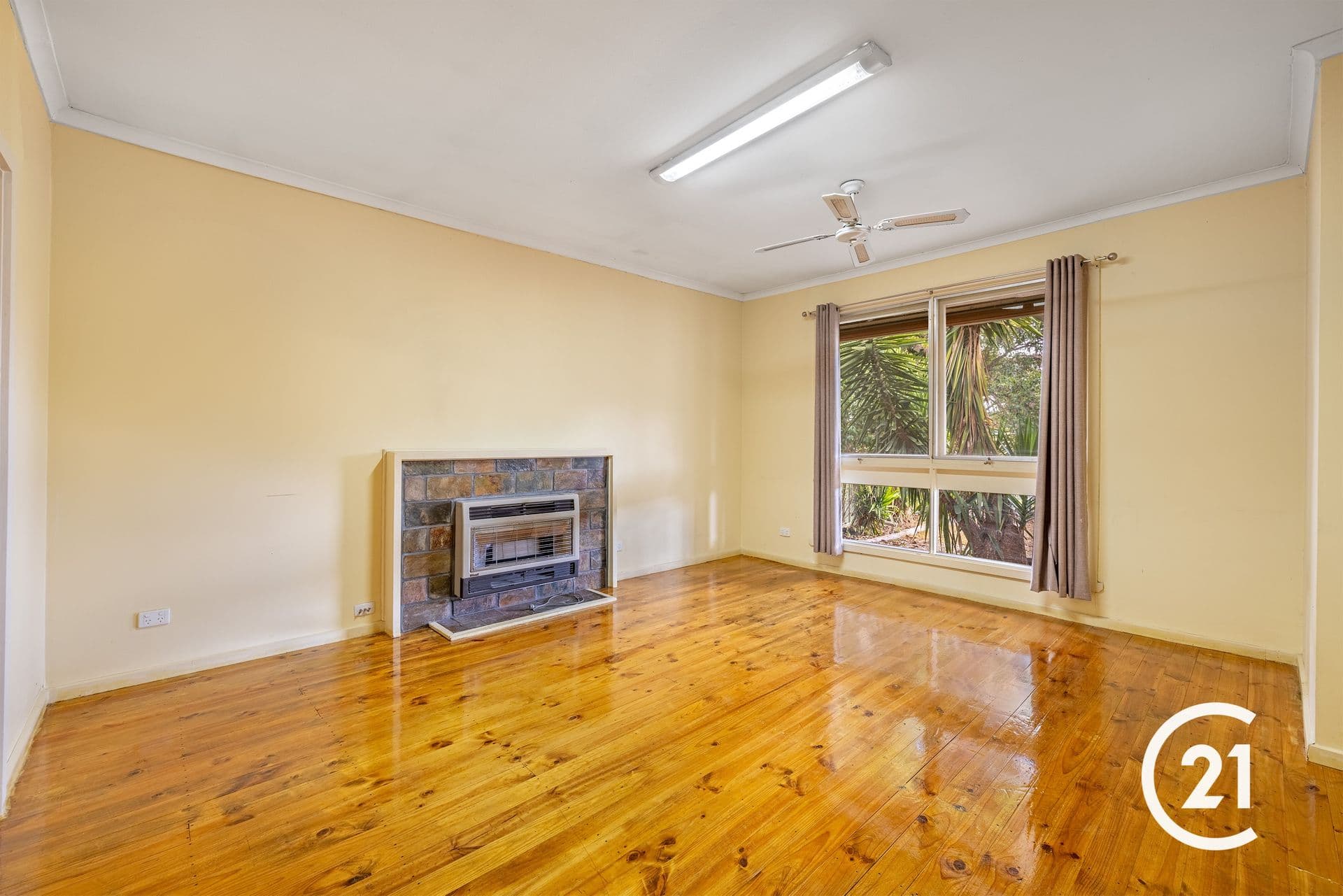 18 Mckenzie Street, Echuca, VIC, 3564, Echuca - Thumbnail 2