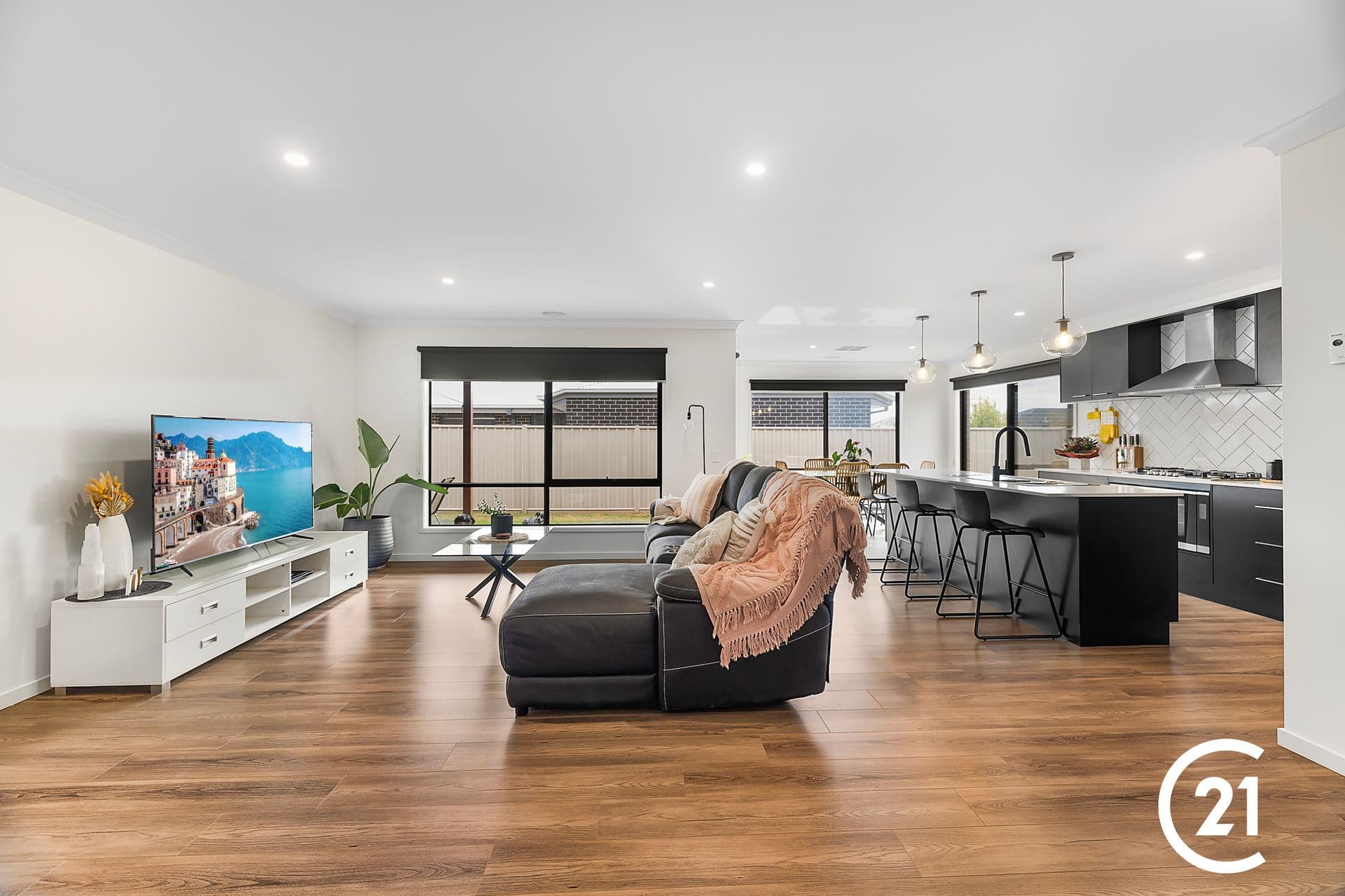 72 Magnolia Drive, Echuca, VIC, 3564, Echuca - Thumbnail 3