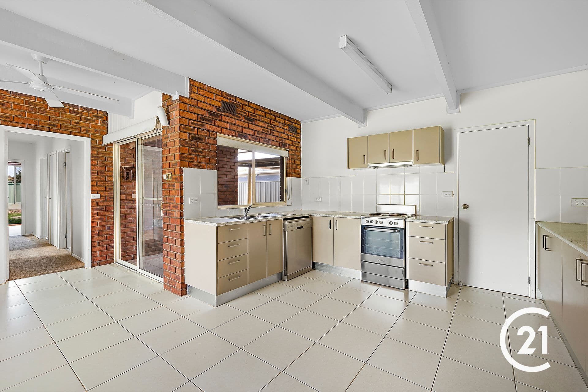 9 Vines Street, Echuca, VIC, 3564, Echuca - Thumbnail 2
