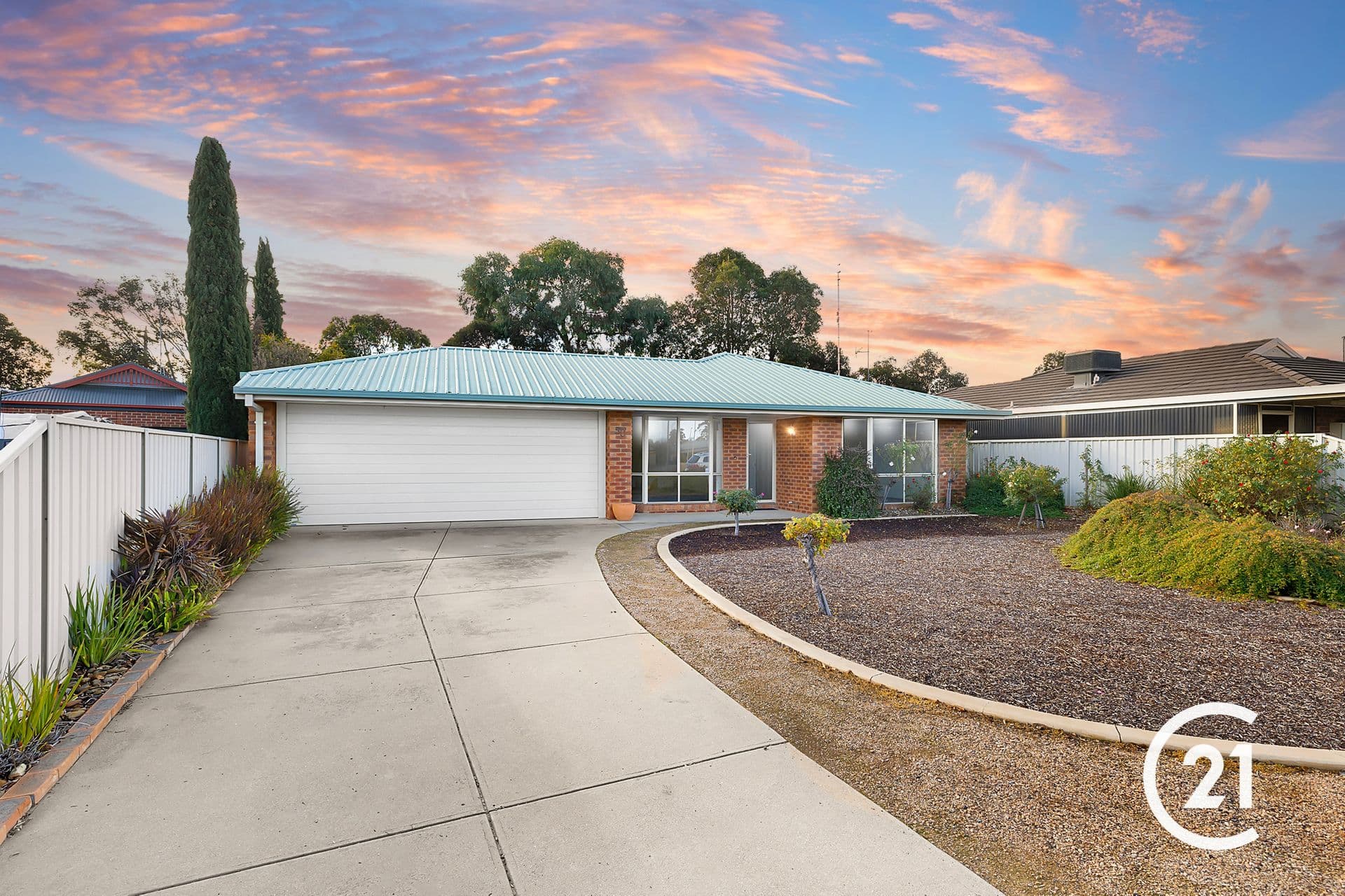 1035/3029 The Boulevard, CARRARA QLD 4211, Moama - Image 1