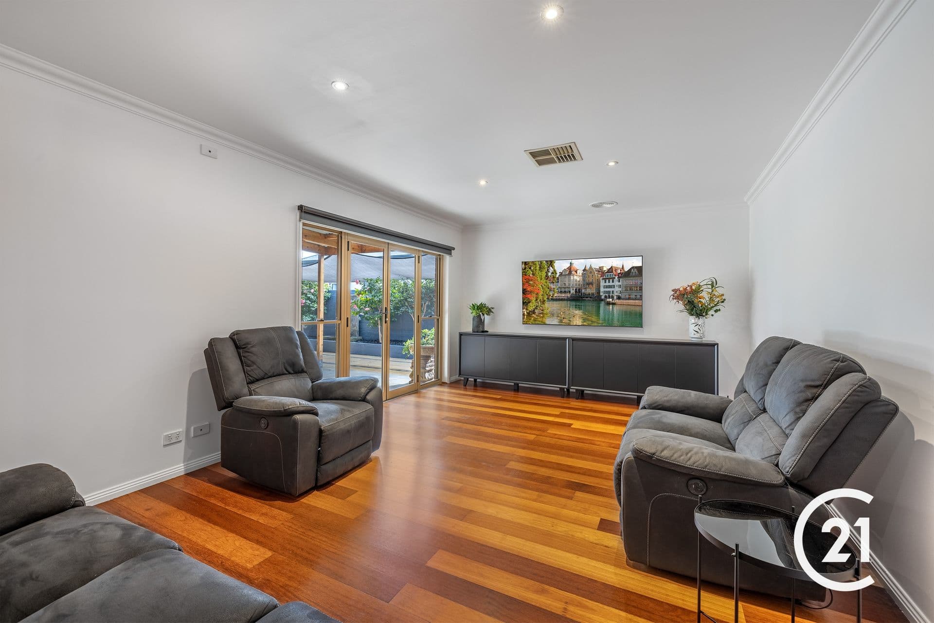 17 Woodlands Circuit, Echuca, VIC, 3564, Echuca - Thumbnail 6