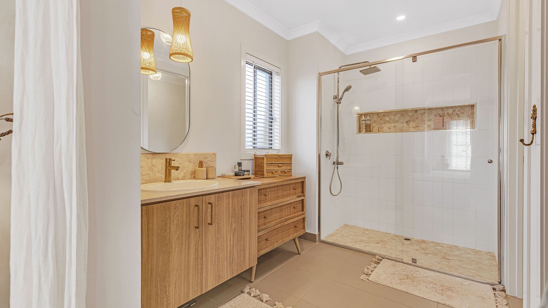 17 Selwyn Street, Echuca, VIC, 3564, Echuca - Thumbnail 2