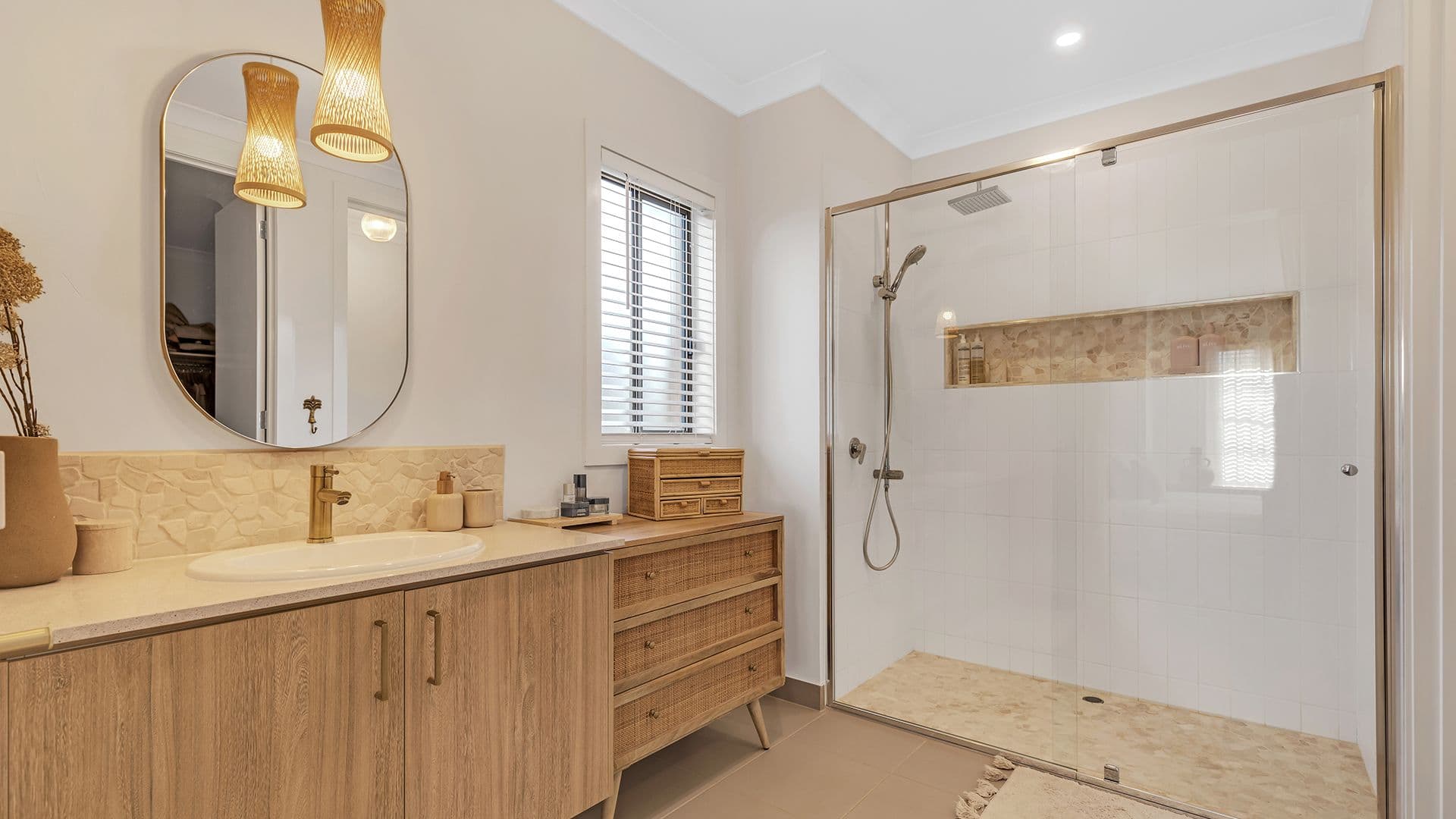 17 Selwyn Street, Echuca, VIC, 3564, Echuca - Thumbnail 3