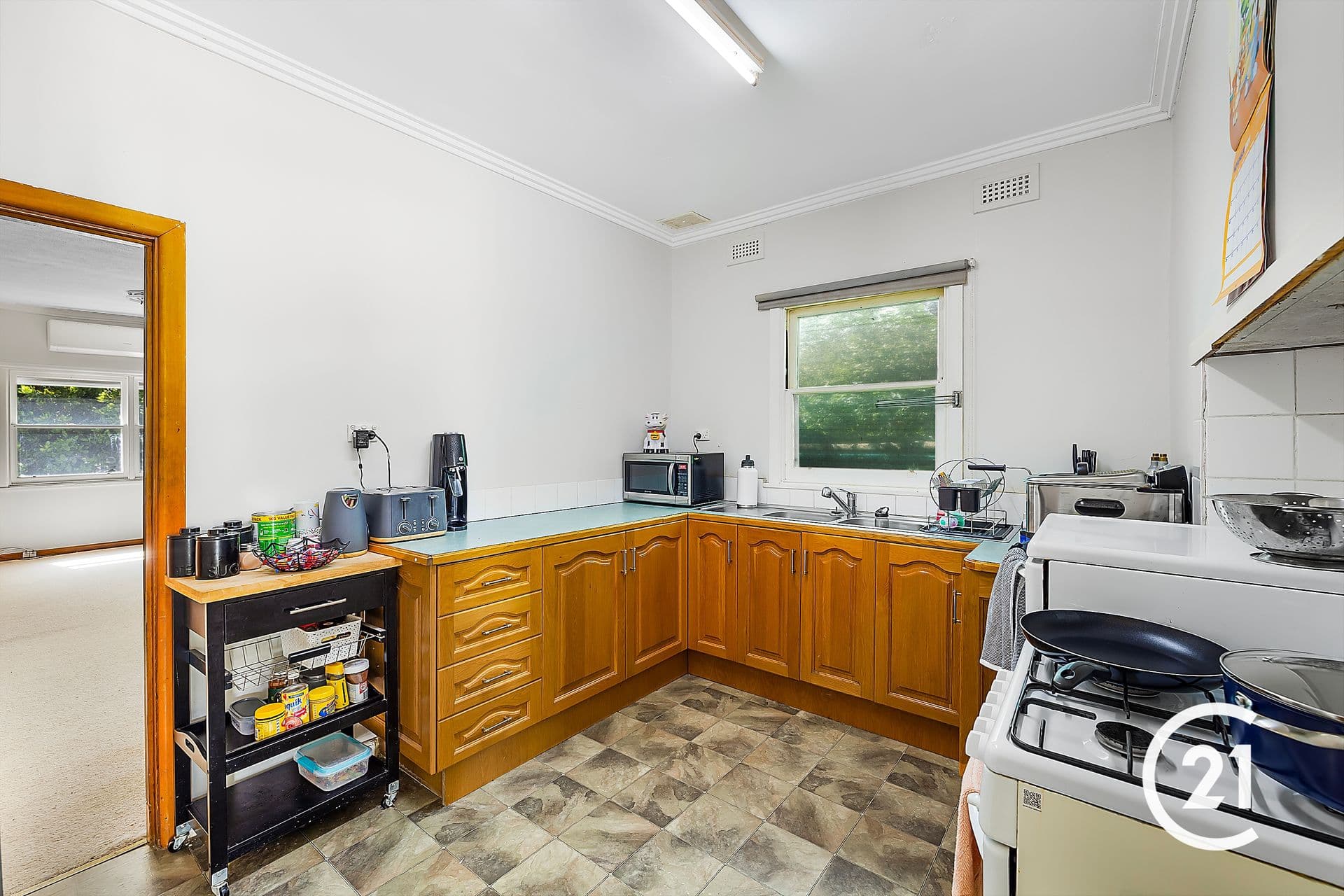 75 Hovell Street, Echuca, VIC, 3564, Echuca - Thumbnail 2