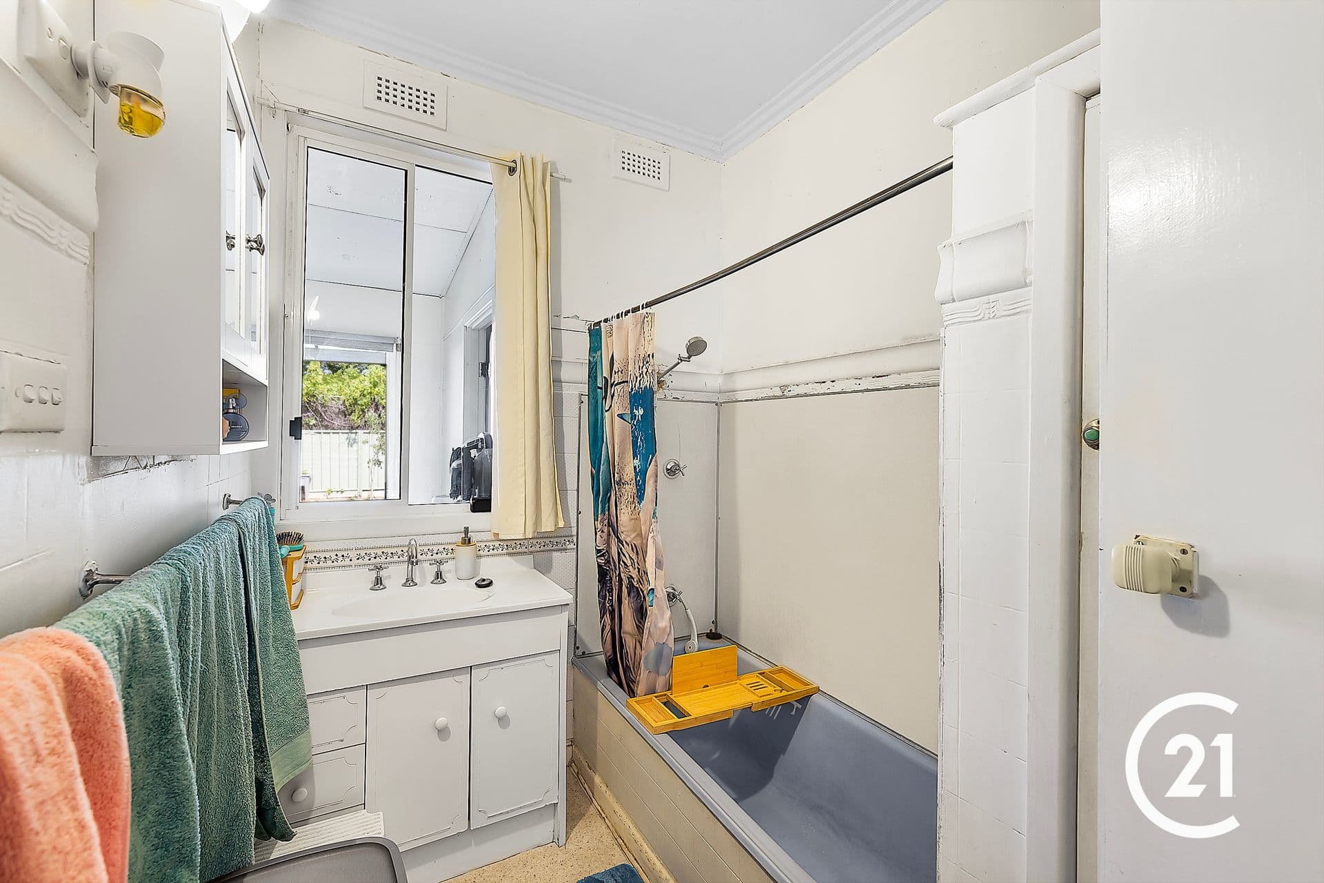 75 Hovell Street, Echuca, VIC, 3564, Echuca - Thumbnail 6