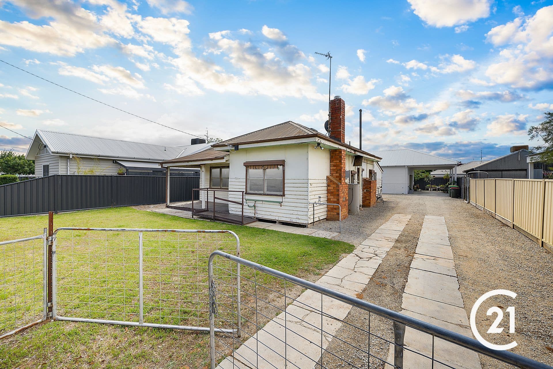 26 Eyre Street, Echuca, VIC, 3564, Echuca - Thumbnail 2