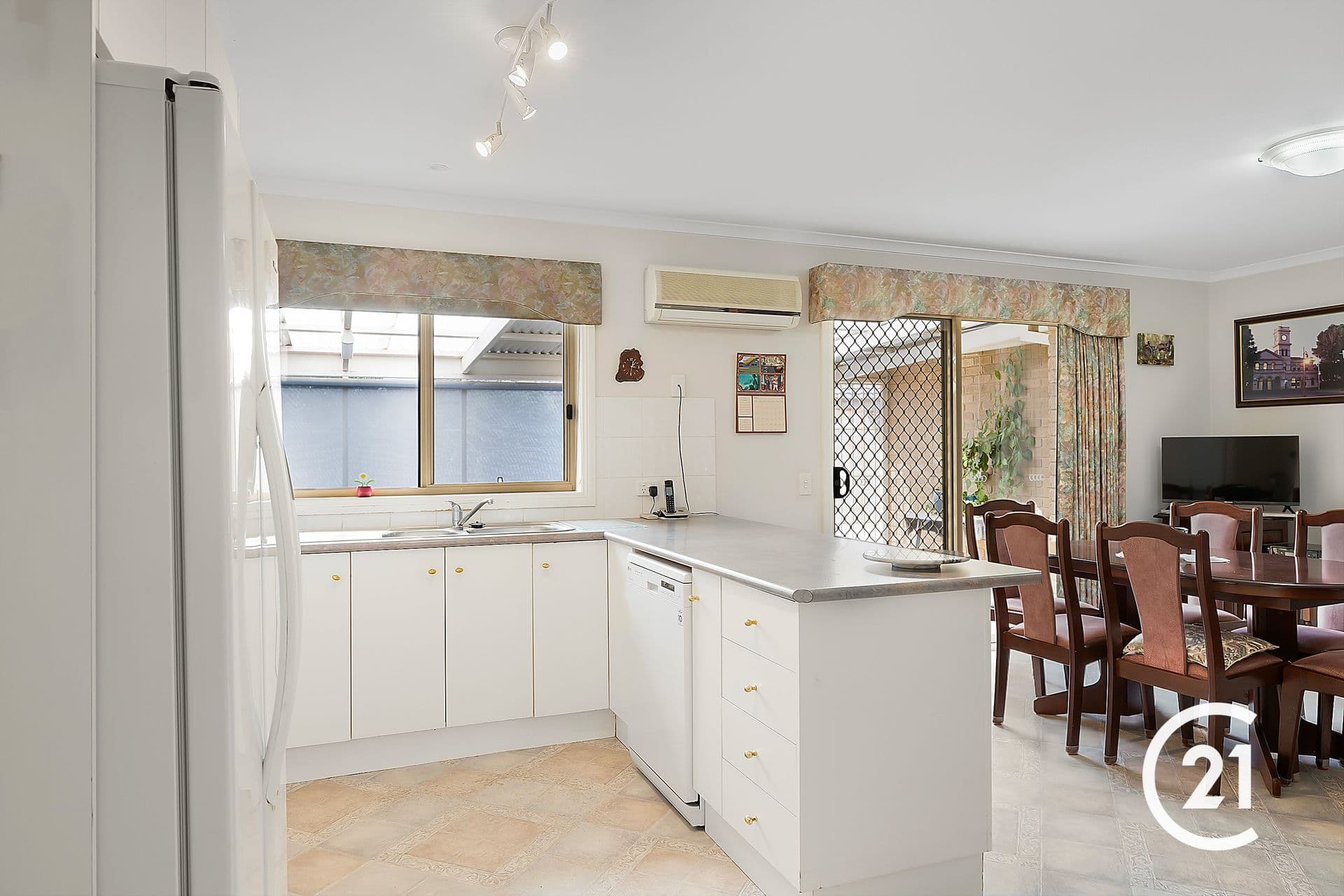 36 Woodlands Circuit, Echuca, VIC, 3564, Echuca - Thumbnail 7