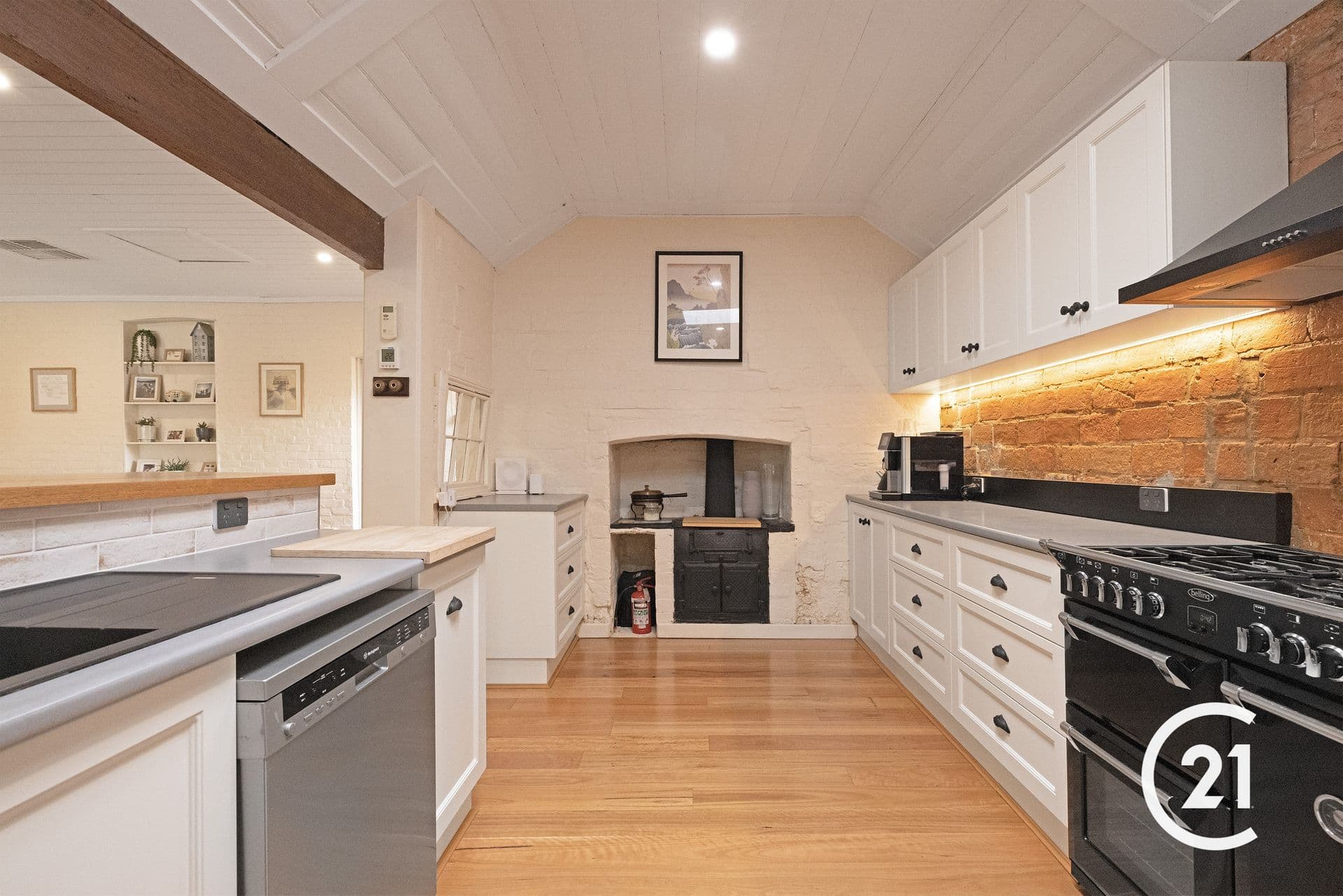 69 Sutton Street, Echuca, VIC, 3564, Echuca - Thumbnail 2