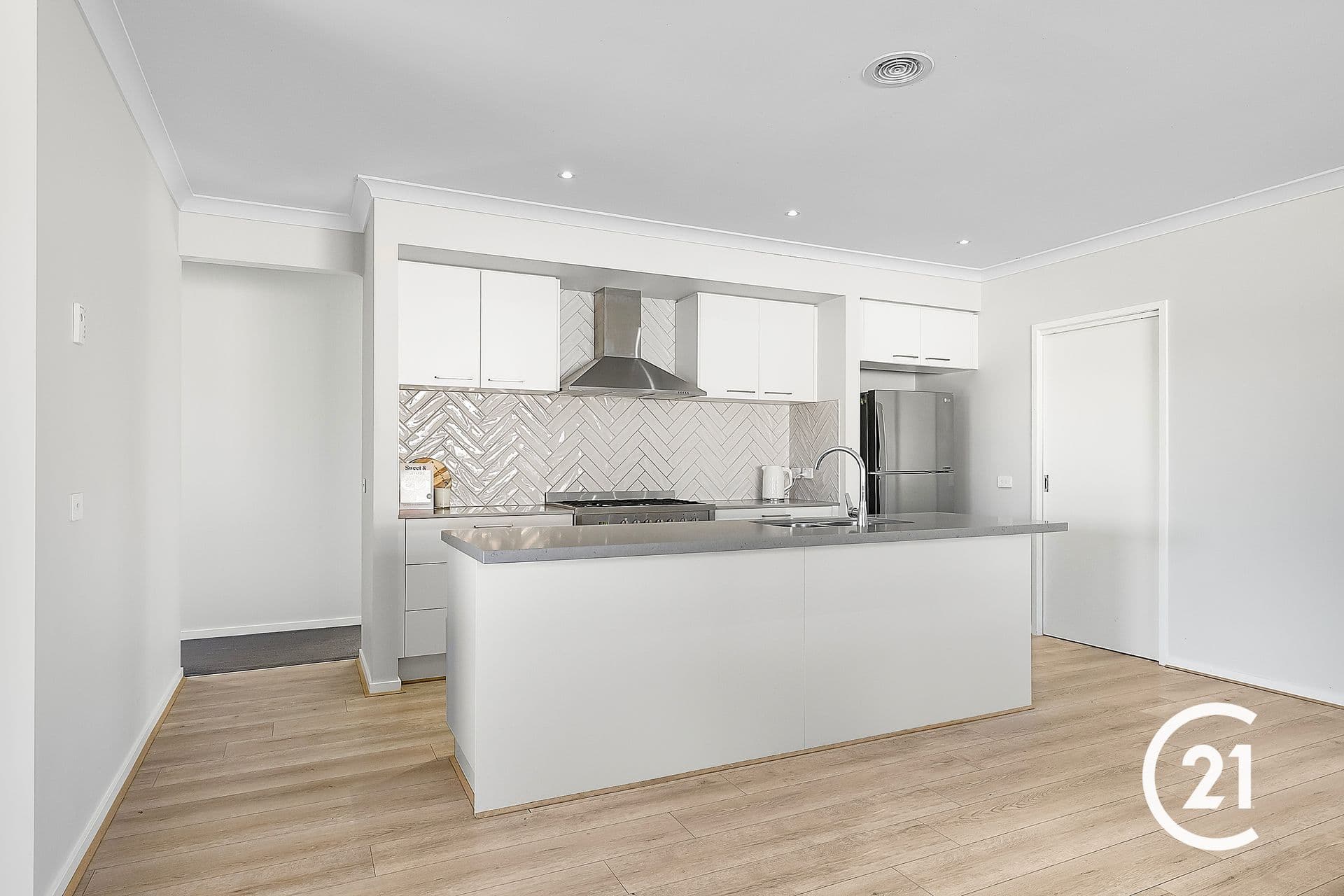 64 Magnolia Drive, Echuca, VIC, 3564, Echuca - Thumbnail 7