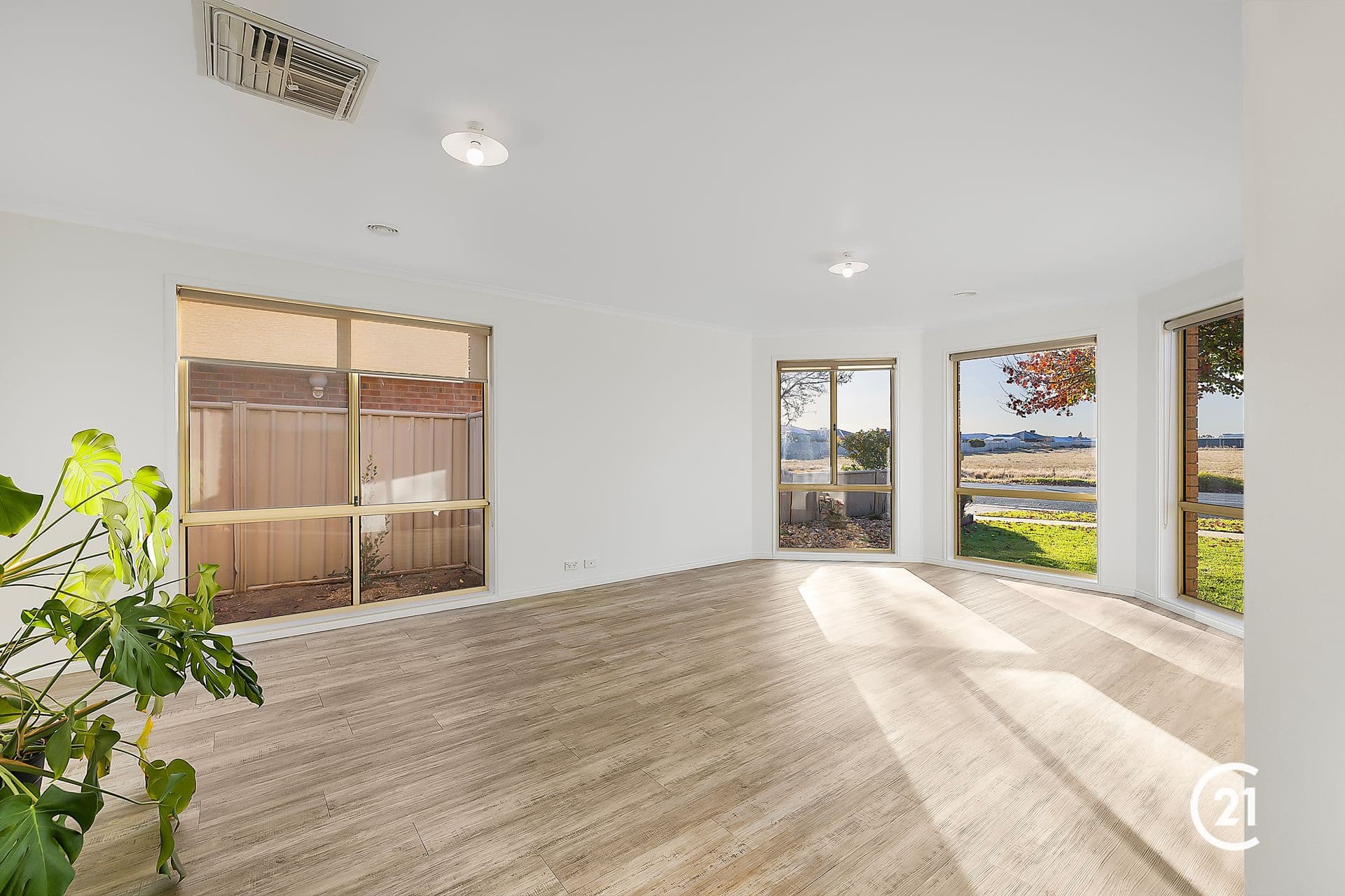 25 Mcswain Road, Echuca, VIC, 3564, Echuca - Thumbnail 2