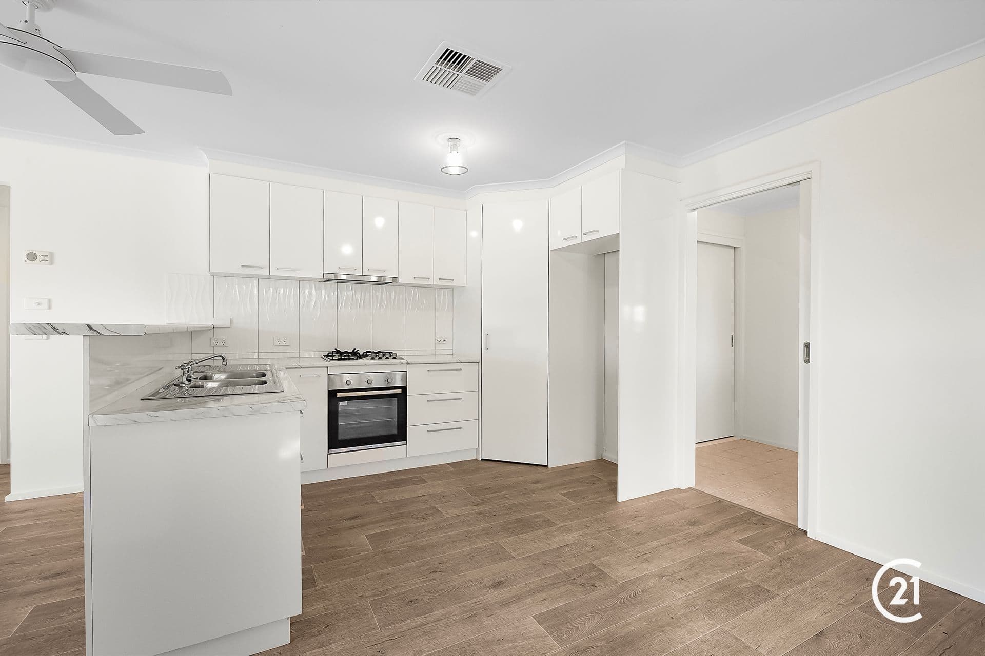 2/92 Service Street, Echuca, VIC, 3564, Echuca - Thumbnail 4