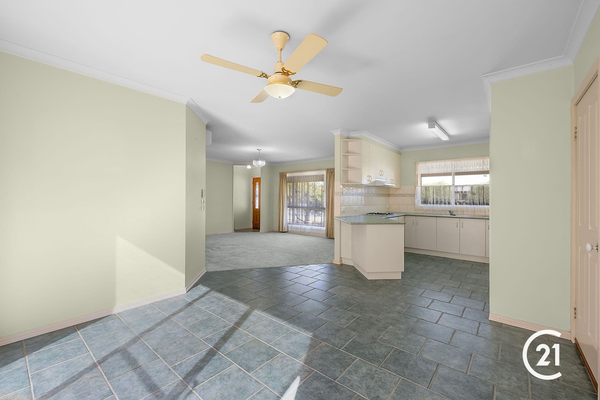 58 Leichardt Street, Echuca, VIC, 3564, Echuca - Thumbnail 2