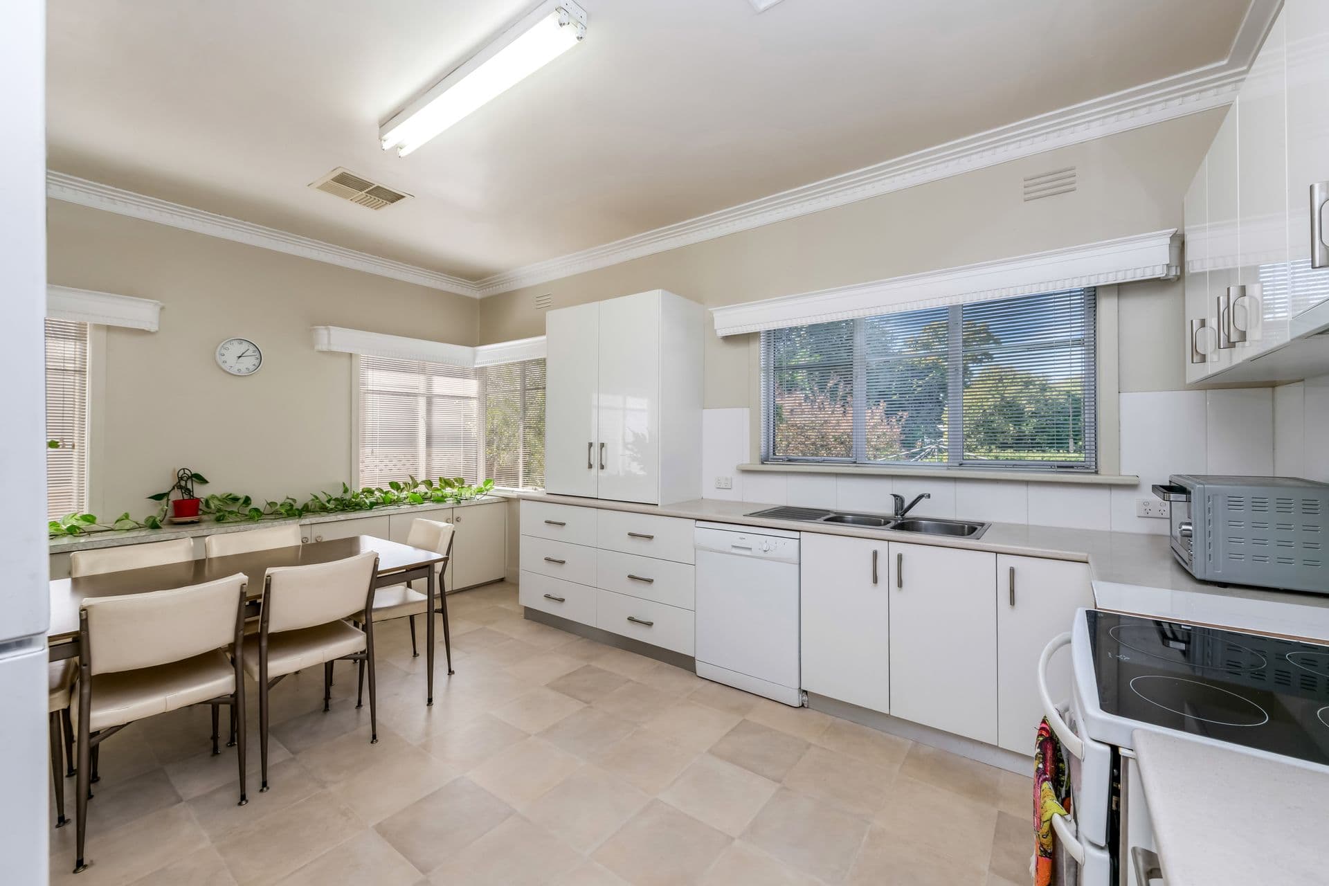 84 Haverfield Street, Echuca, VIC, 3564, Echuca - Thumbnail 4