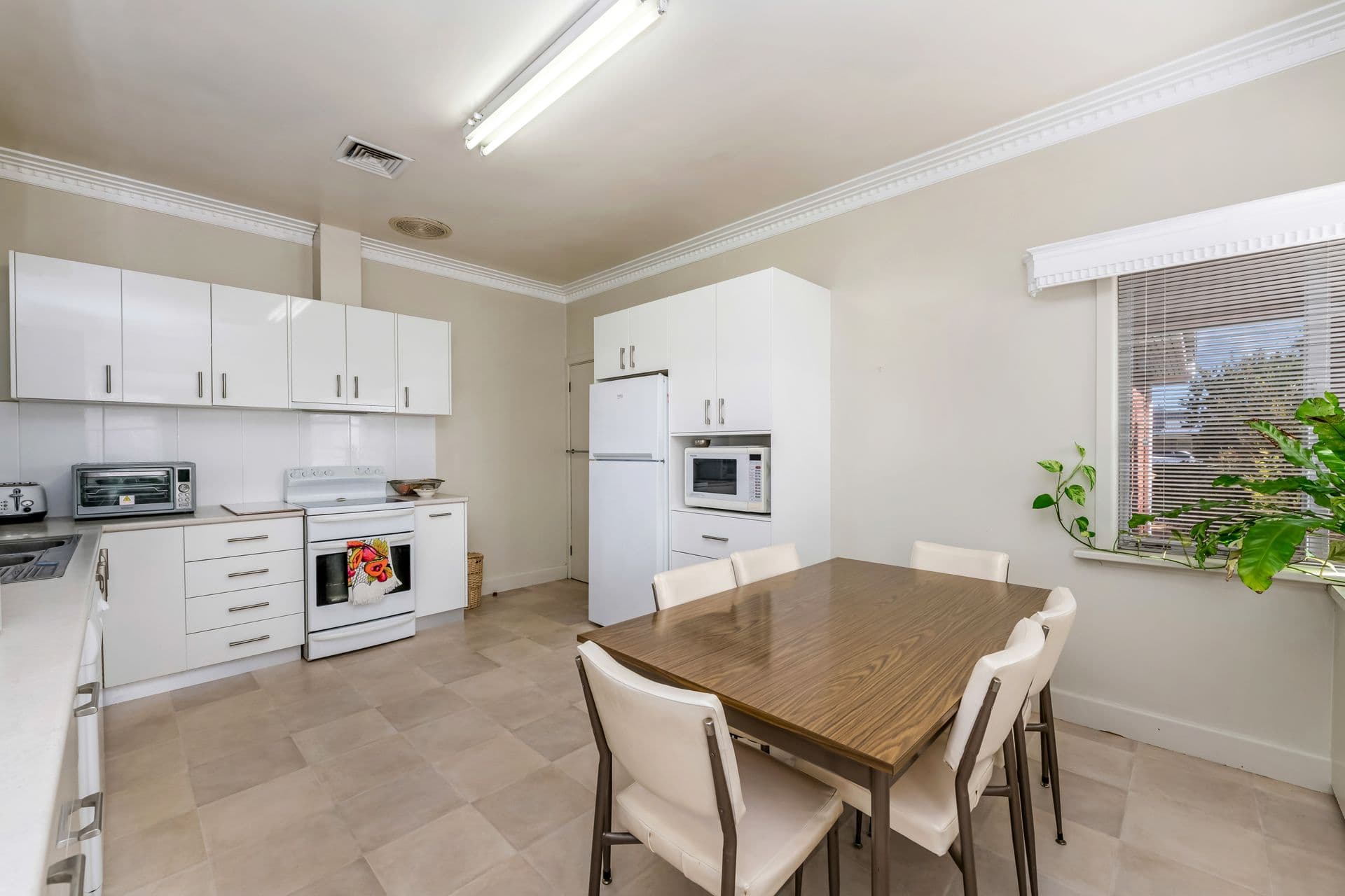 84 Haverfield Street, Echuca, VIC, 3564, Echuca - Thumbnail 5