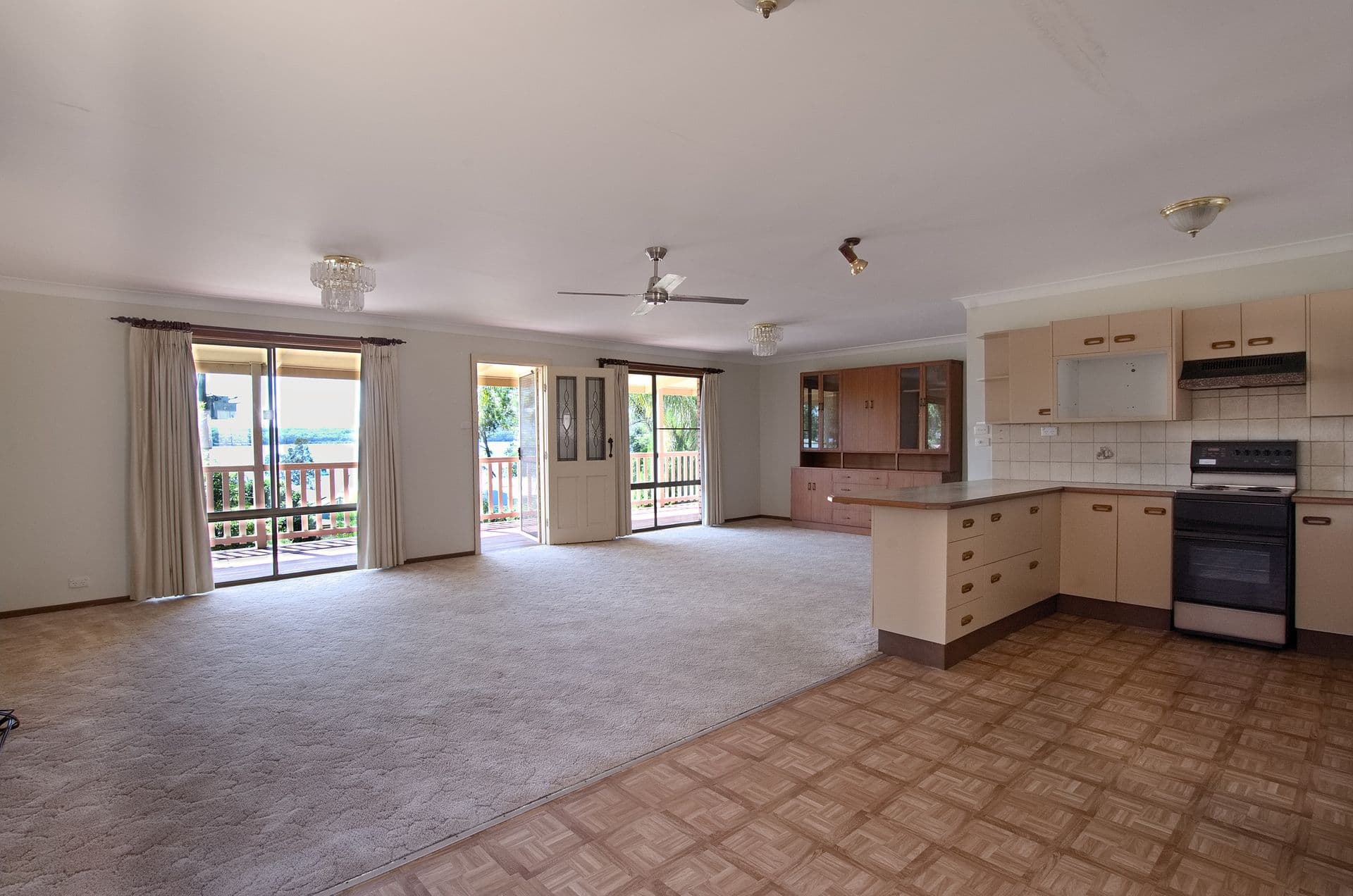 1/71 Marine Drive, Tea Gardens, NSW, 2324, North Arm Cove - Thumbnail 2