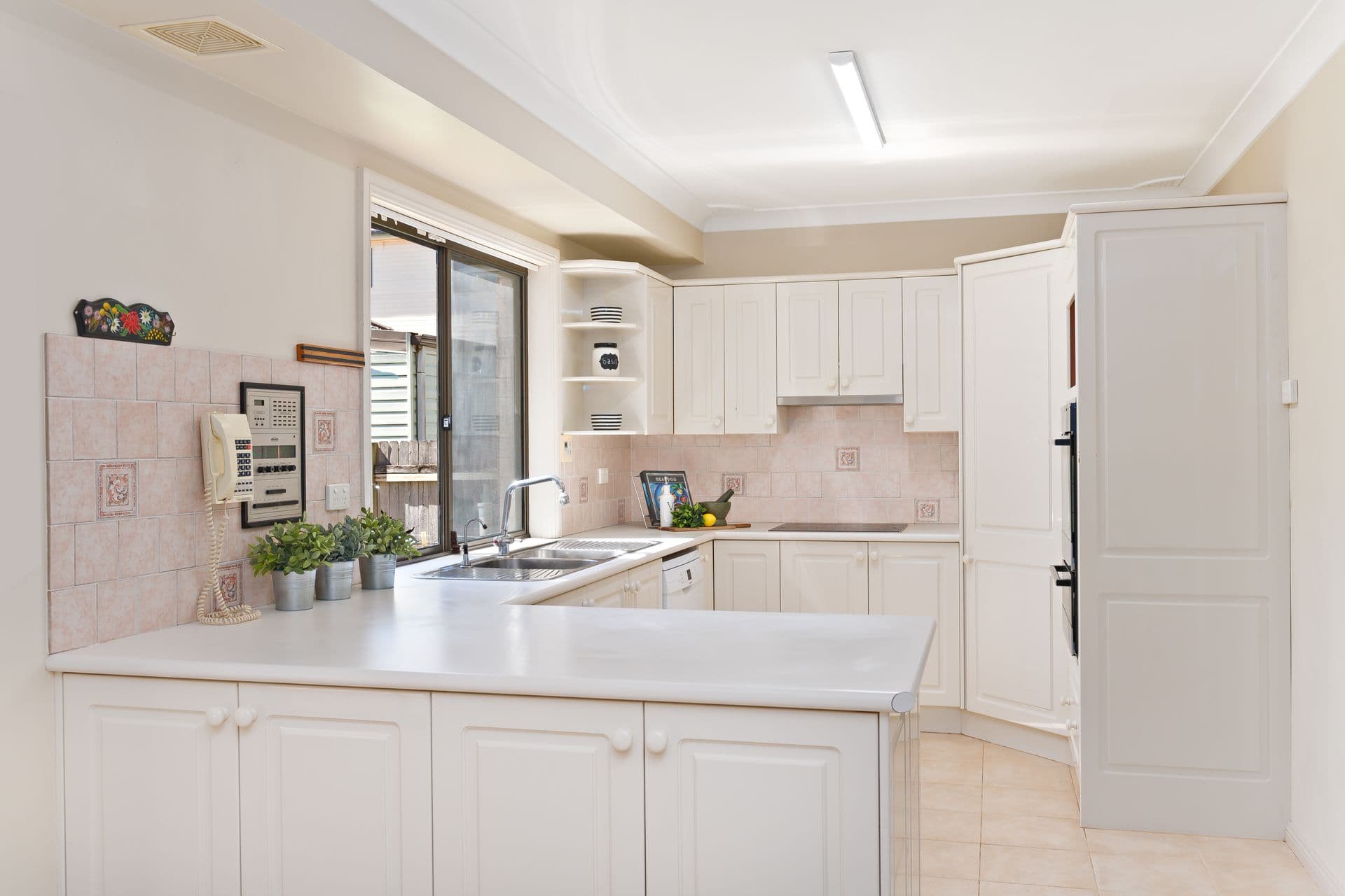 5 Parkside Drive, Sandringham, NSW, 2219, Sandringham - Thumbnail 3