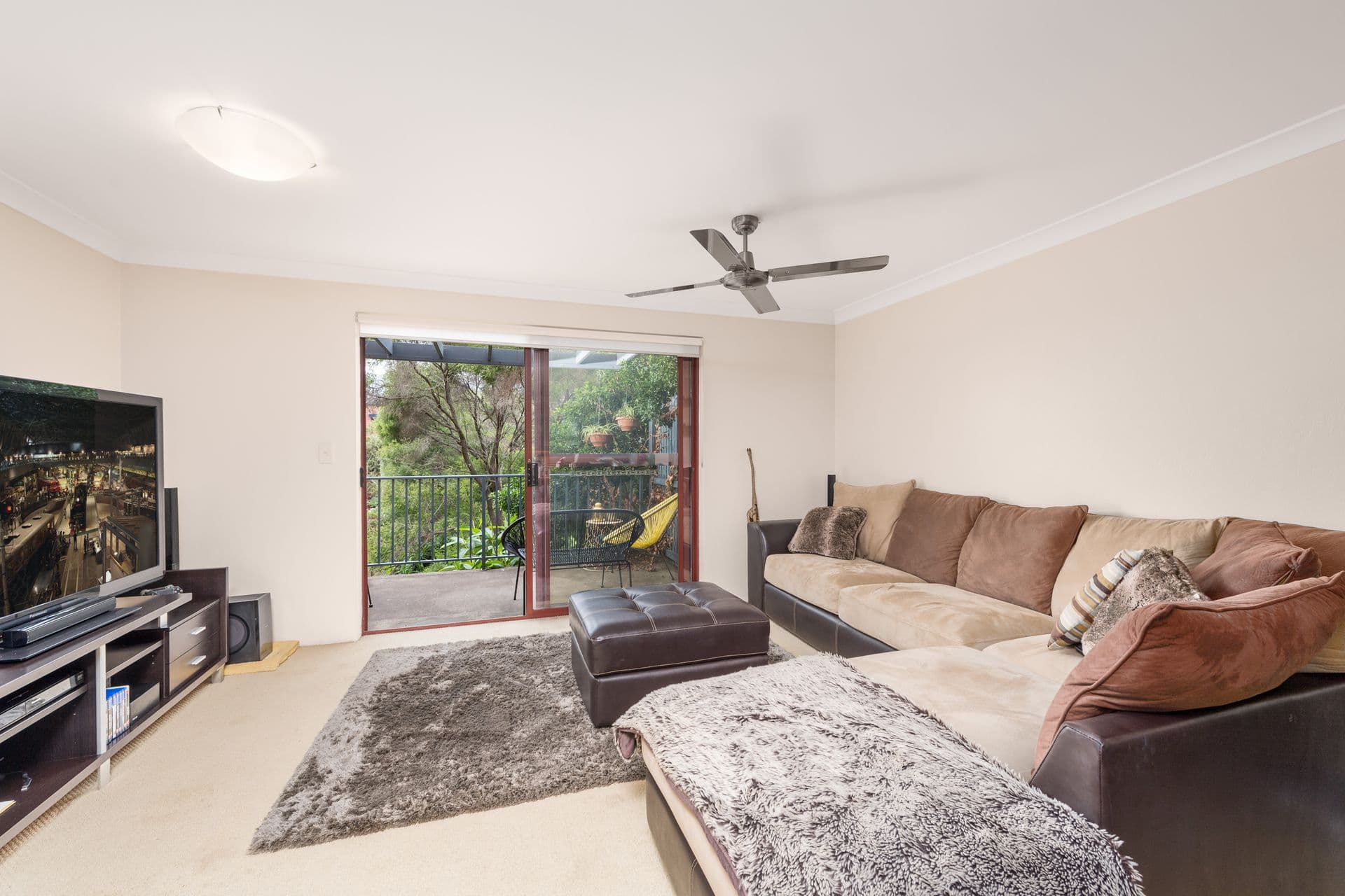 1/10 Kensington Street, Waterloo, NSW, 2017, Waterloo - Thumbnail 2