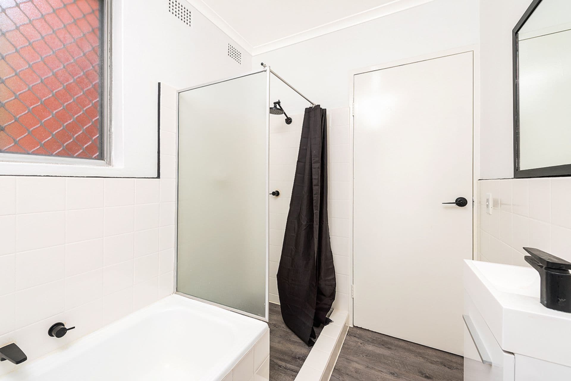4/146  Chuter Avenue, Sans Souci, NSW, 2219, Sans Souci - Thumbnail 6