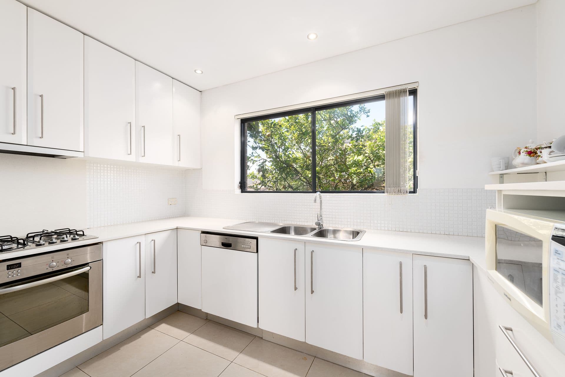 2/36 Burlington Street, Monterey, NSW, 2217, Monterey - Thumbnail 3