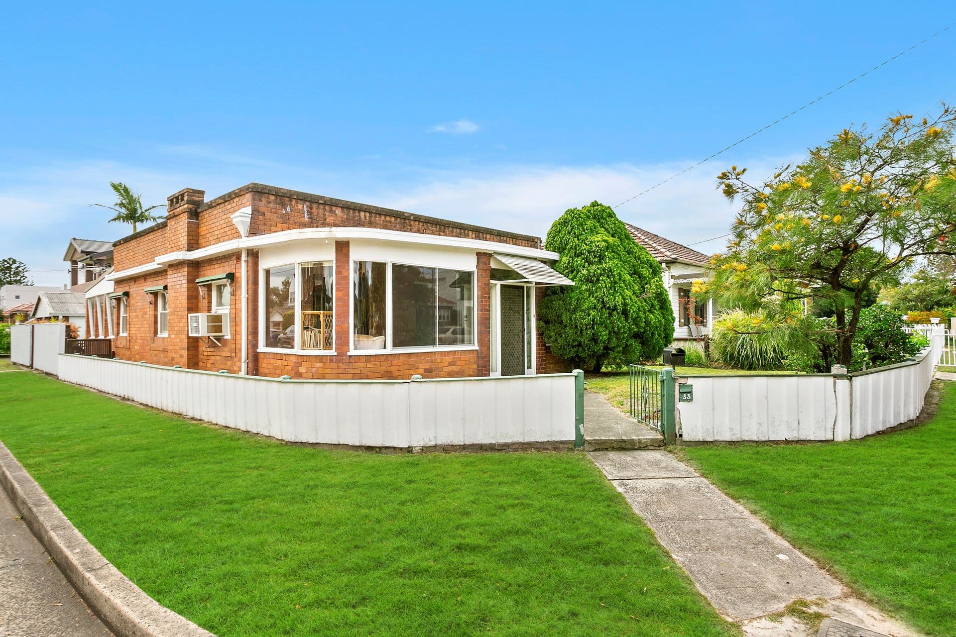 33 Scarborough Street, Monterey, NSW, 2217, Monterey - Thumbnail 2