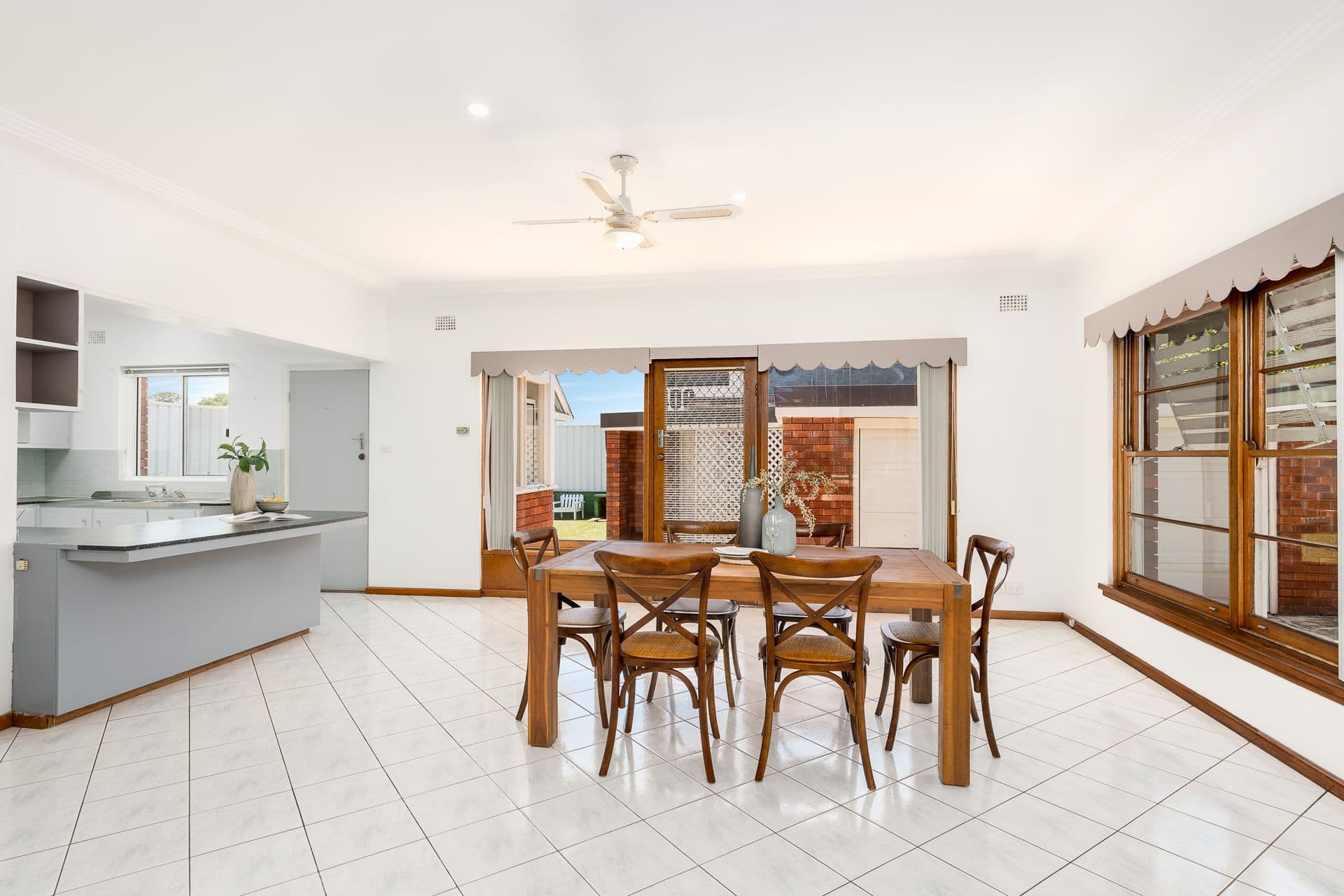 1 Miowera Avenue, Carss Park, NSW, 2221, Carss Park - Thumbnail 5