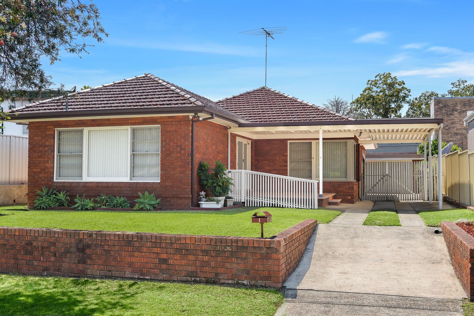 1 Miowera Avenue, Carss Park, NSW, 2221, Carss Park - Image 1