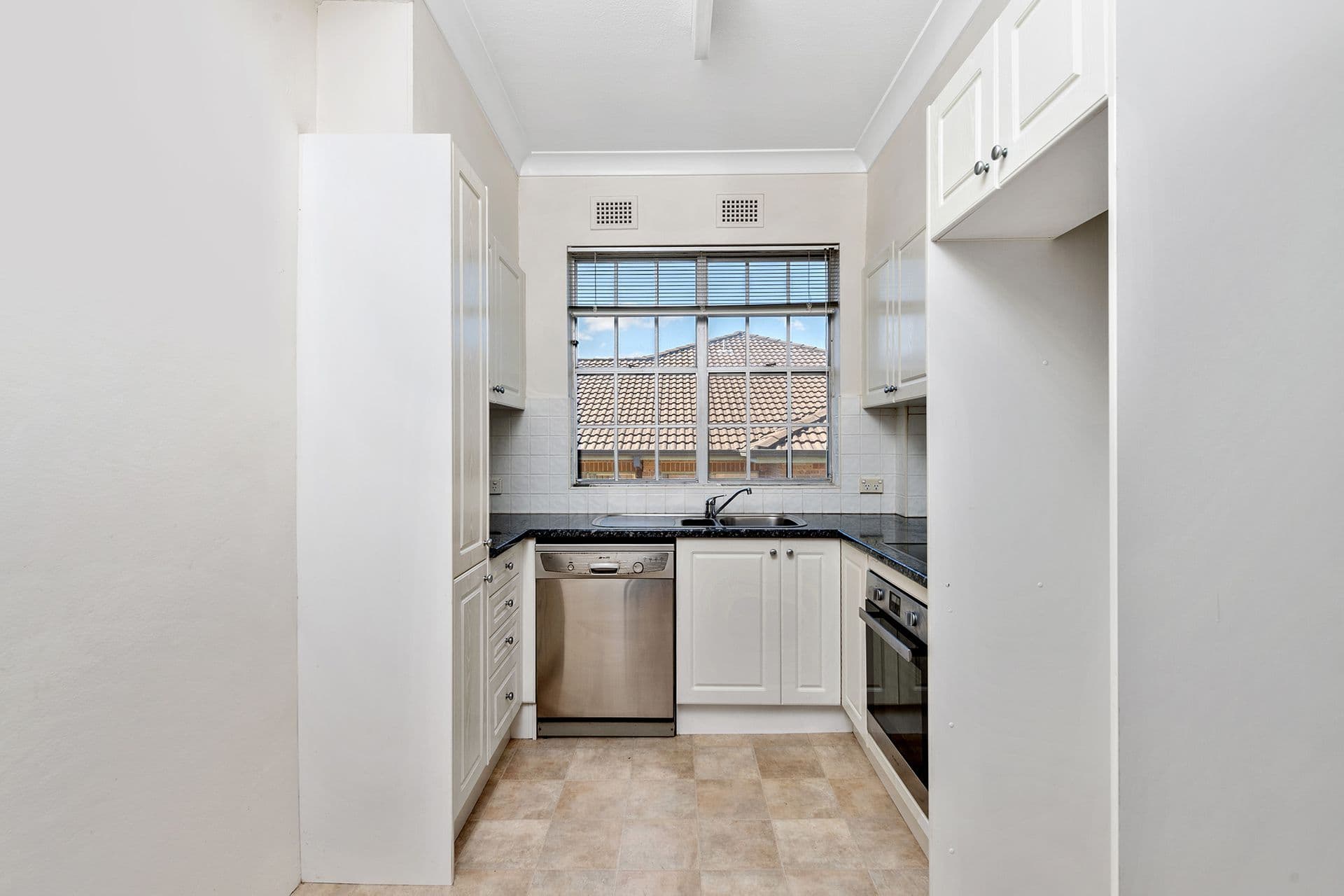 9/14 Sellwood Street, Brighton-le-sands, NSW, 2216, Brighton-Le-Sands - Thumbnail 3
