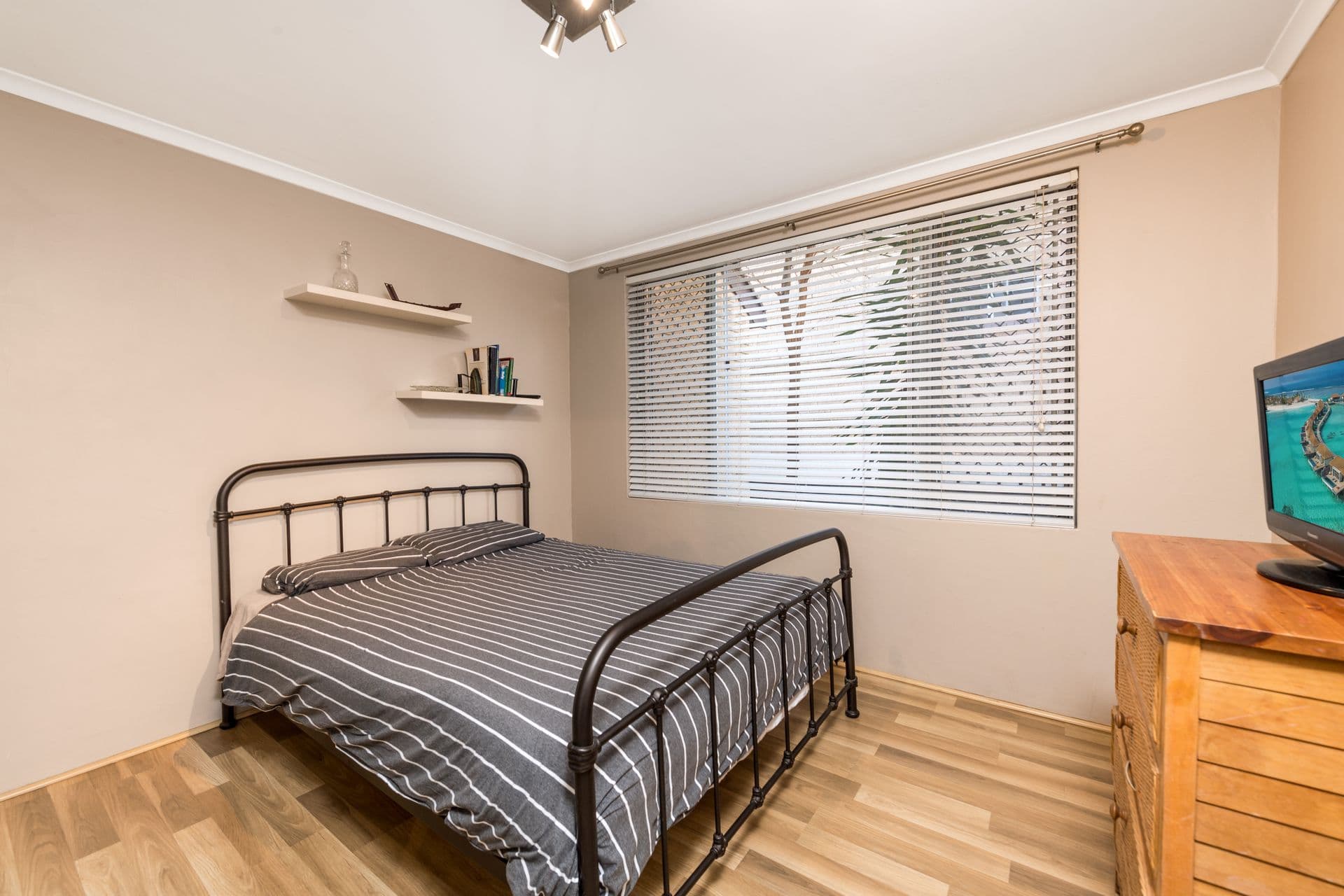 1/111 Karimbla Road, Miranda, NSW, 2228, Miranda - Thumbnail 5