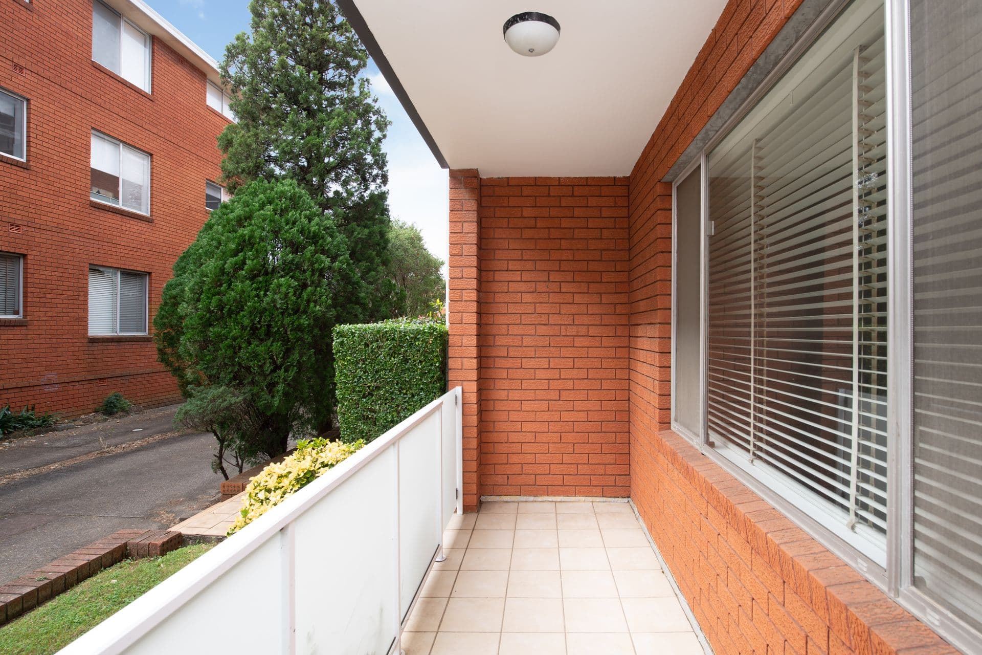2/174 Chuter Avenue, Sans Souci, NSW, 2219, Sans Souci - Thumbnail 3