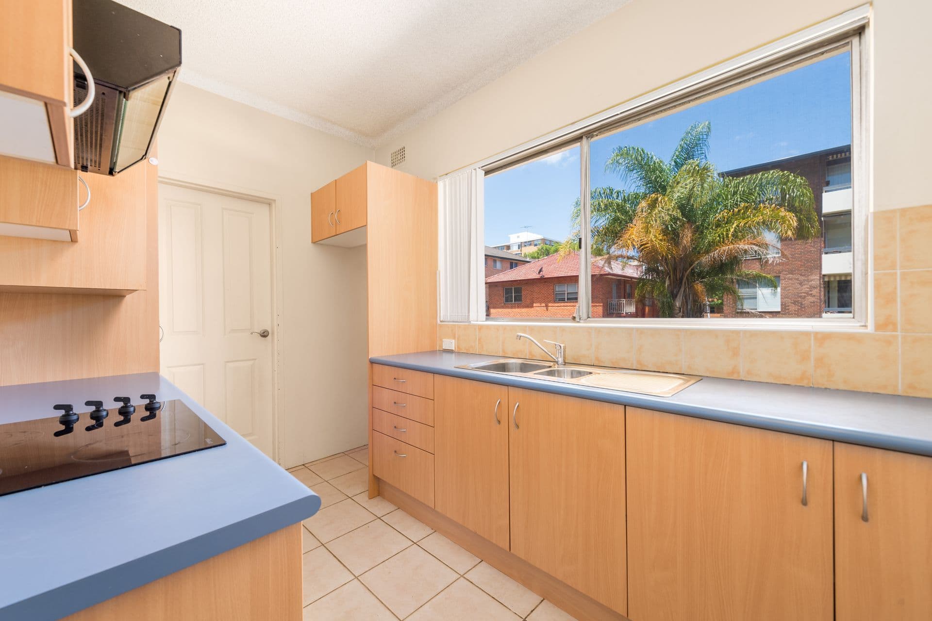 4/24 Queens Road, Brighton-le-sands, NSW, 2216, Brighton-Le-Sands - Thumbnail 3