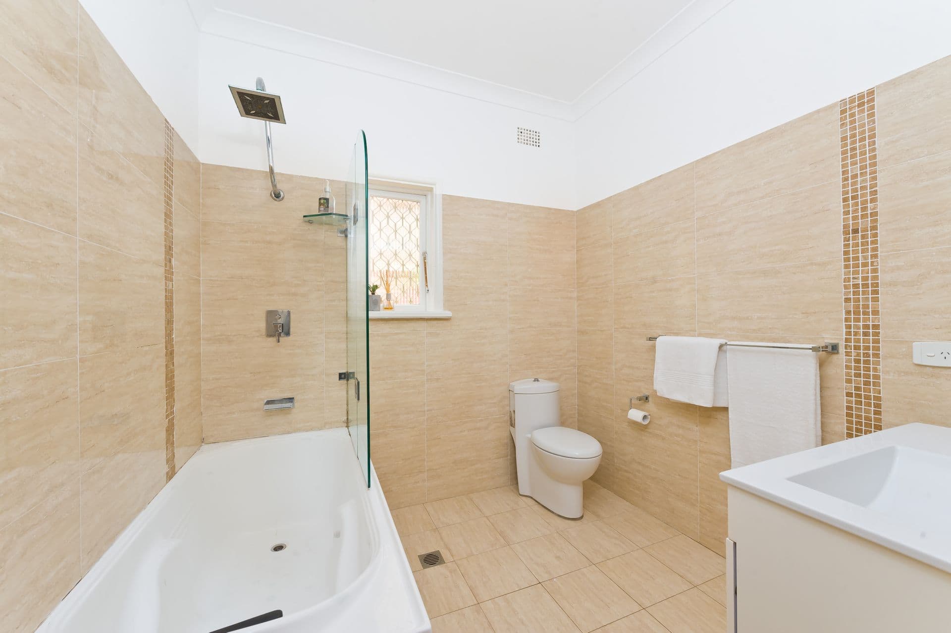 1/21 Trafalgar Street, Brighton-le-sands, NSW, 2216, Brighton-Le-Sands - Thumbnail 5
