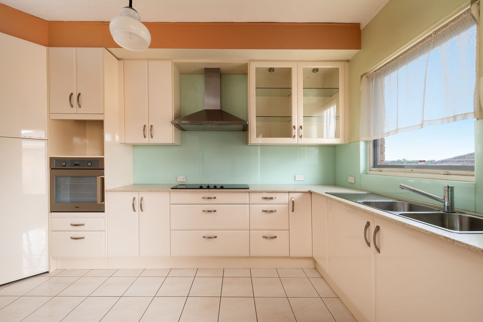 8/28 Crawford Road, Brighton-le-sands, NSW, 2216, Brighton-Le-Sands - Thumbnail 2