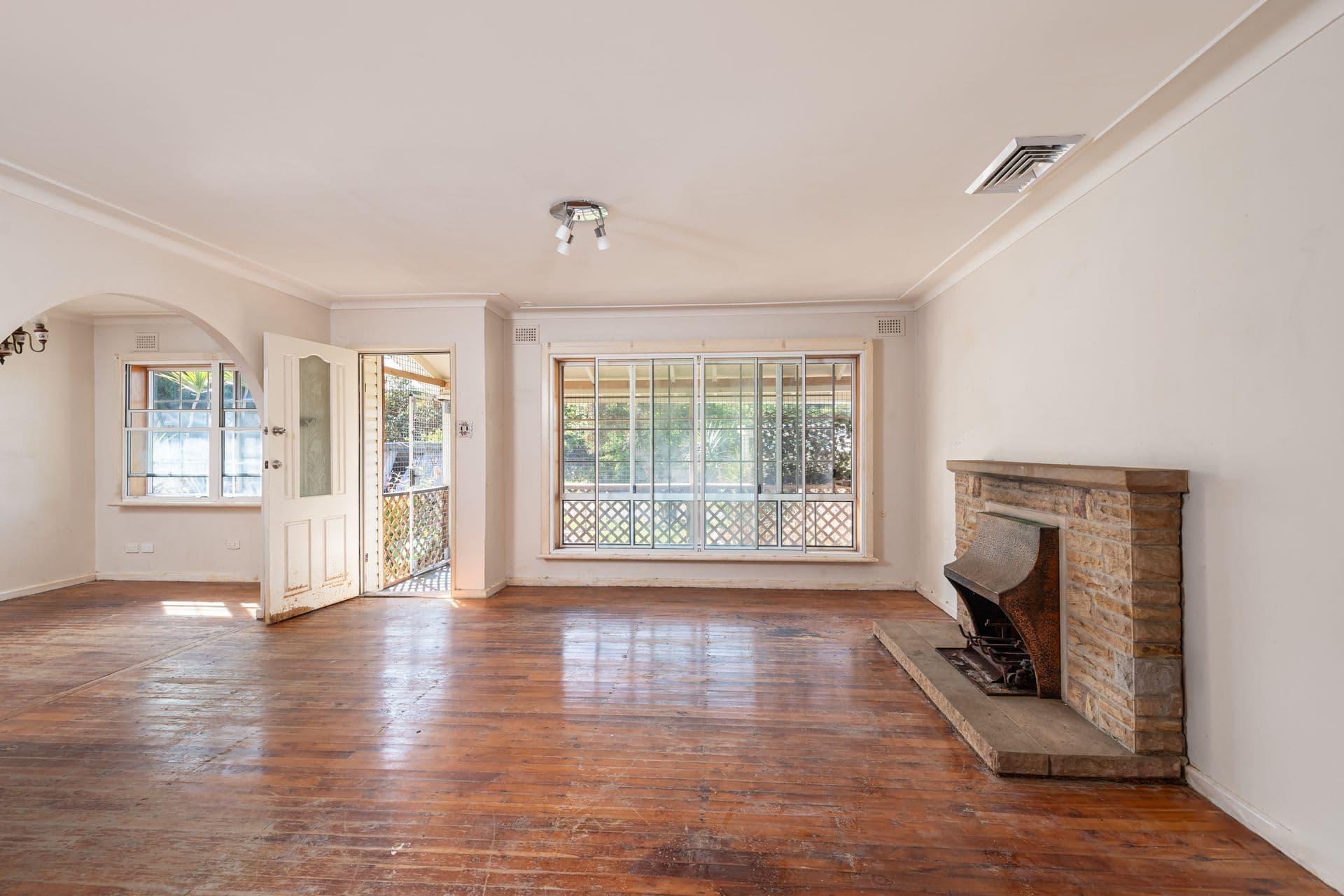 2 Eve Street, Banksia, NSW, 2216, Banksia - Thumbnail 3