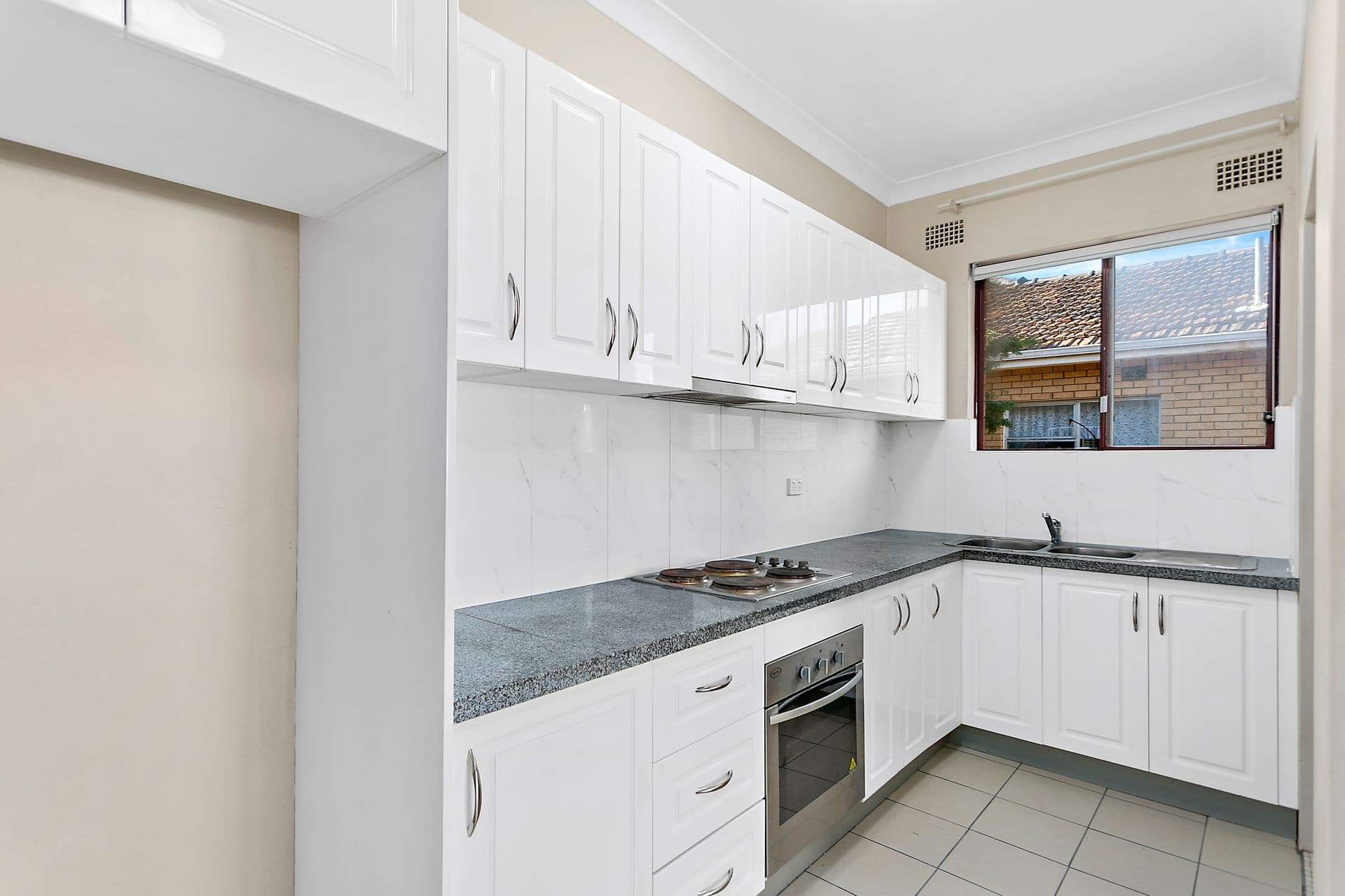 9/20 Trafalgar Street, Brighton-le-sands, NSW, 2216, Brighton-Le-Sands - Thumbnail 3