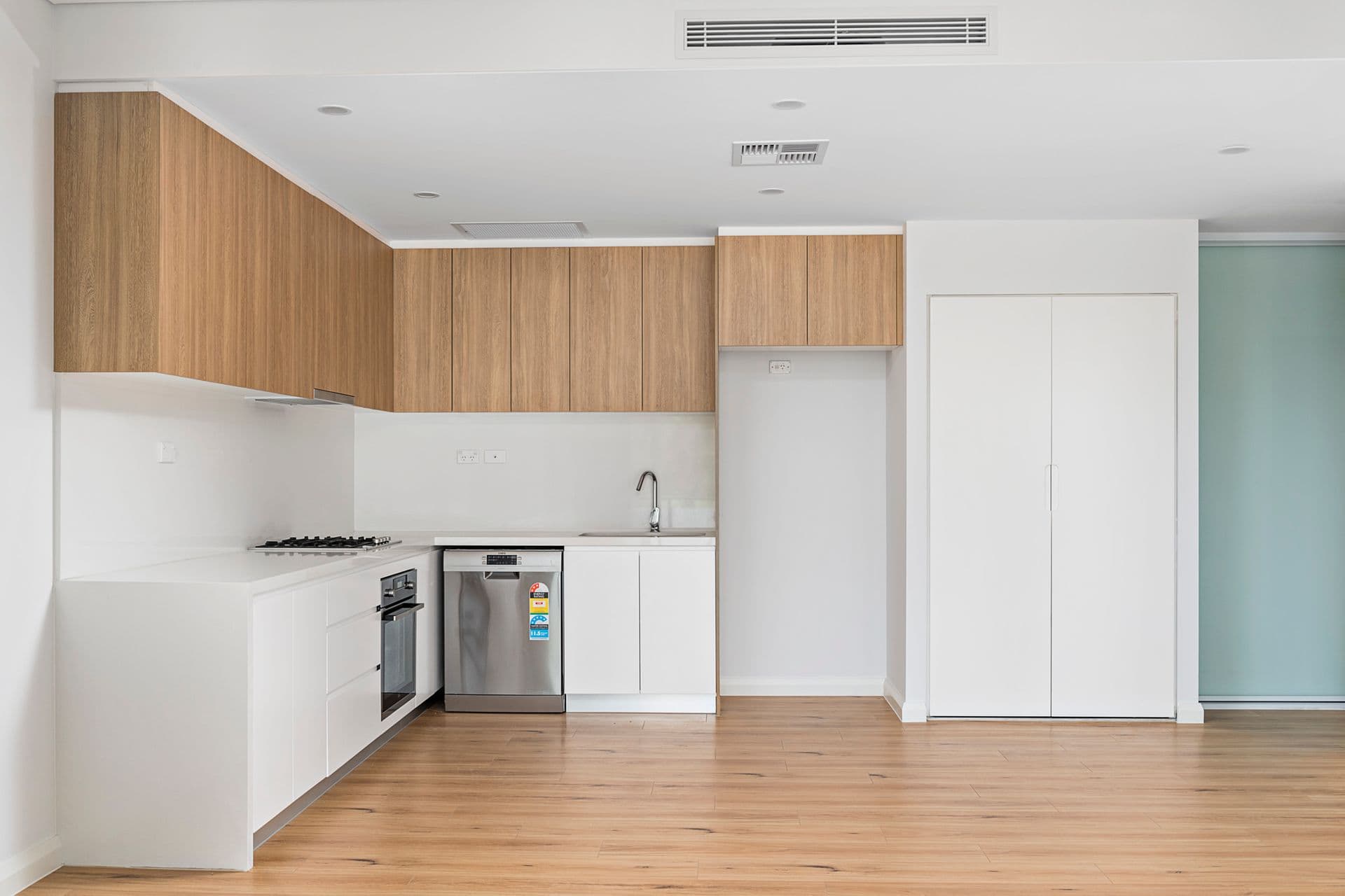10/12-20 Garnet Street, Rockdale, NSW, 2216, Rockdale - Thumbnail 3