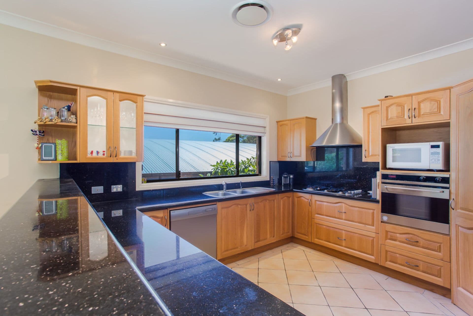 23 Cupania Crescent, Garden Suburb, NSW, 2289, Garden Suburb - Thumbnail 2